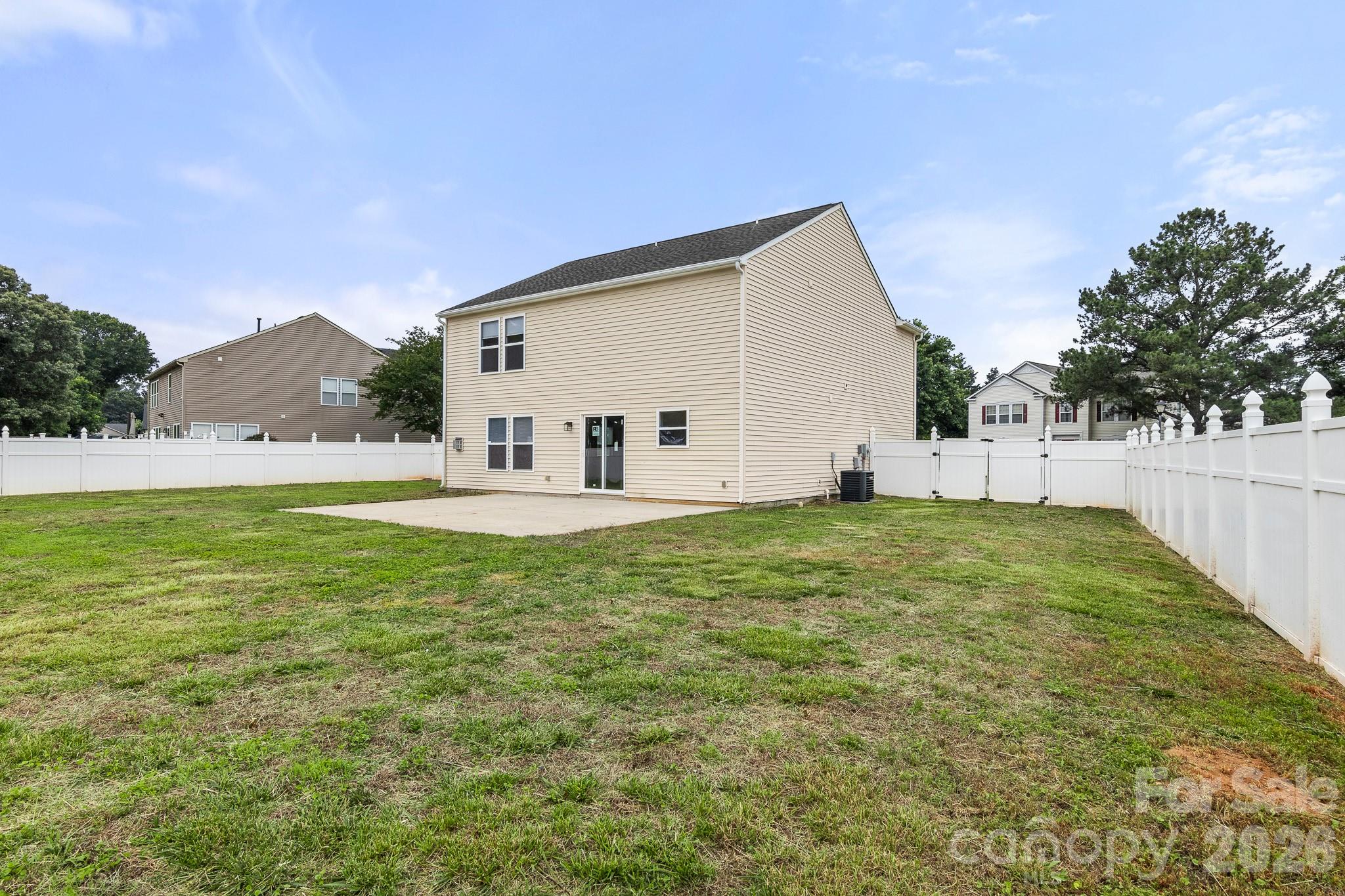 426 Brookhollow Drive — York
