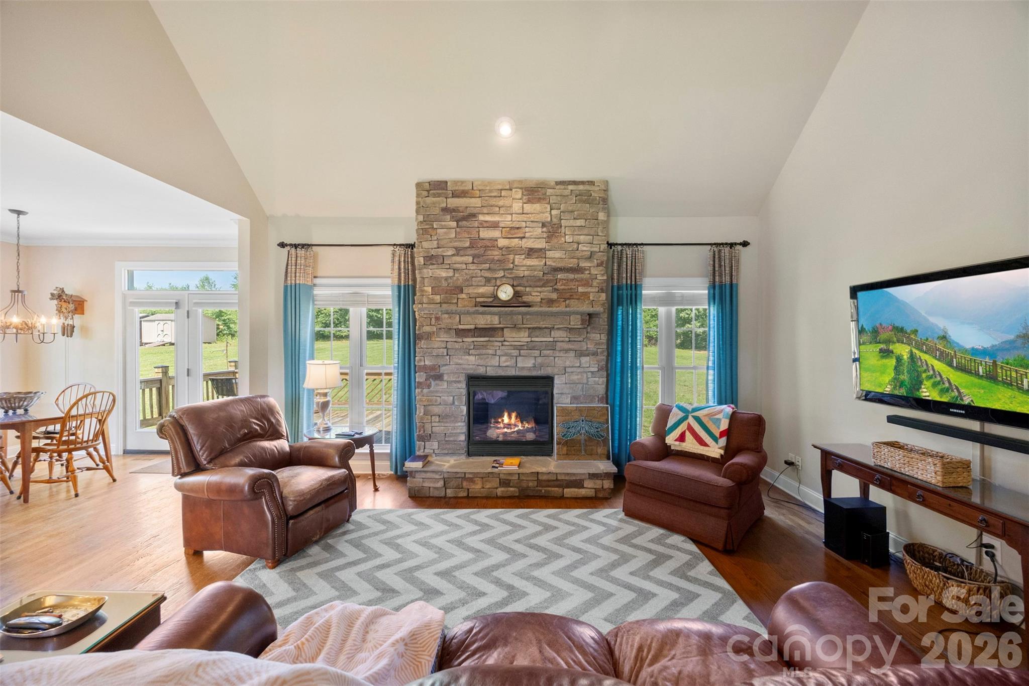 816 Springs Road — Dallas