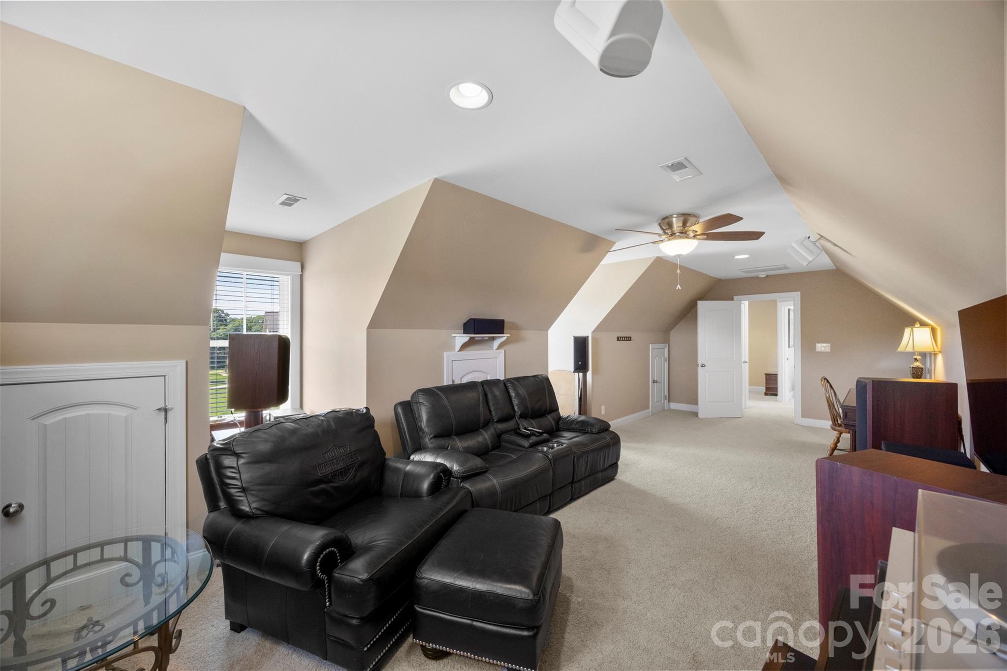 816 Springs Road — Dallas