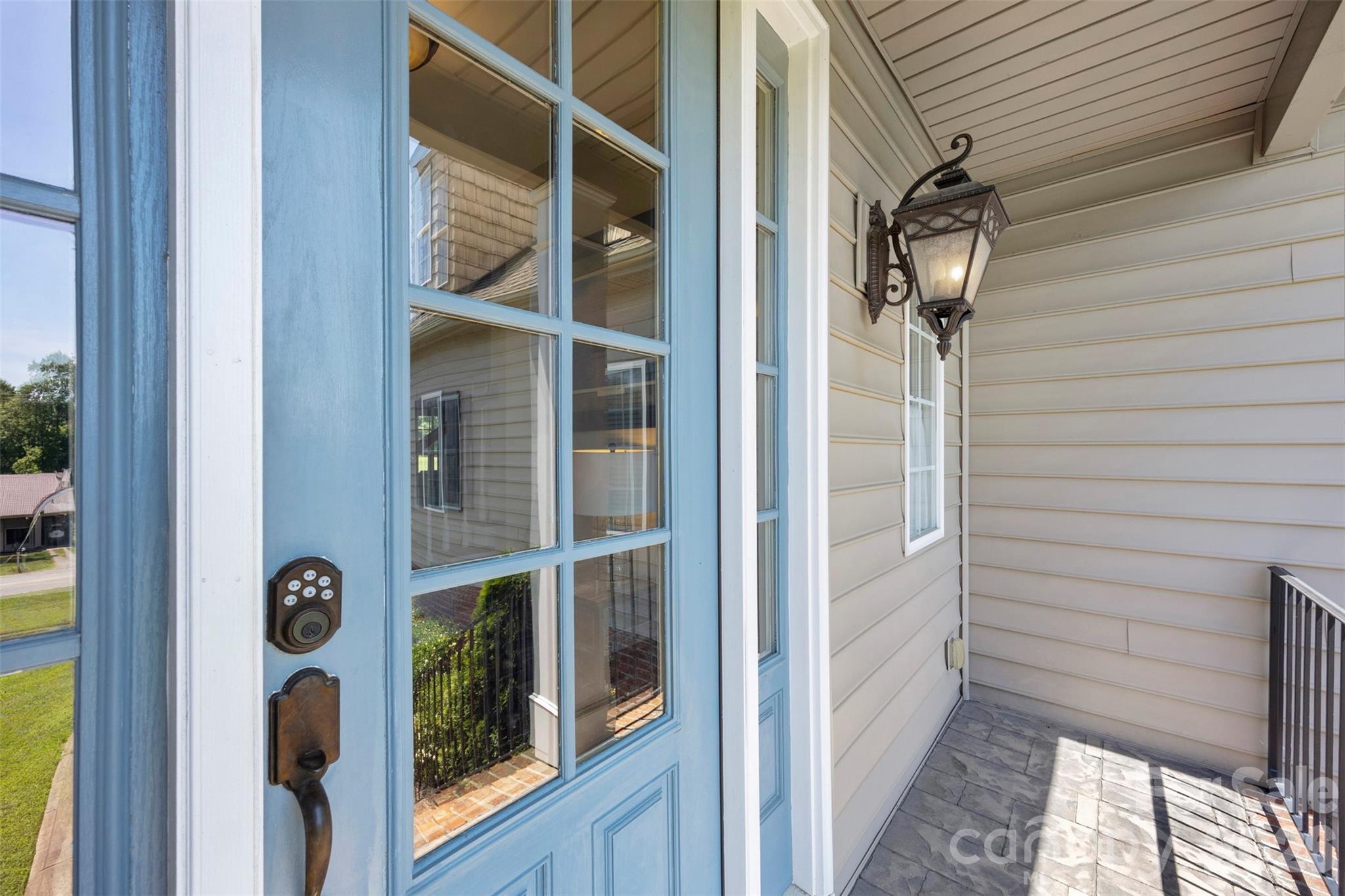 816 Springs Road — Dallas