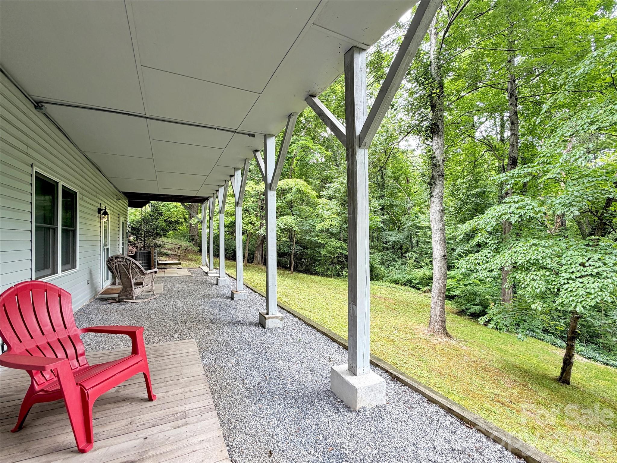 228 Crescent Drive — Lake Junaluska