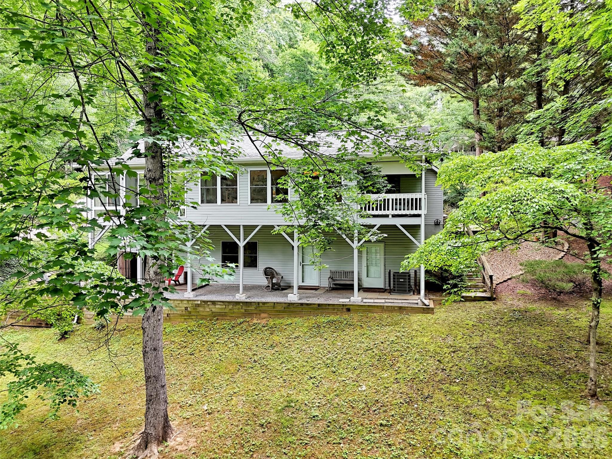 228 Crescent Drive — Lake Junaluska