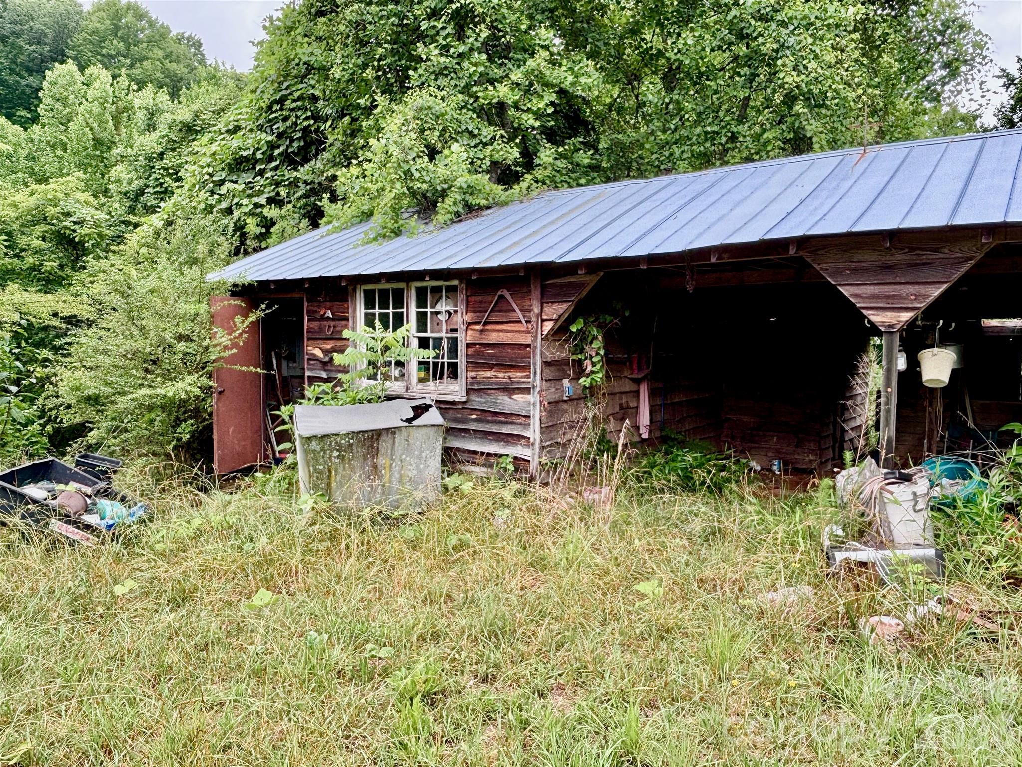138 Greenhill Farms Drive — Rutherfordton