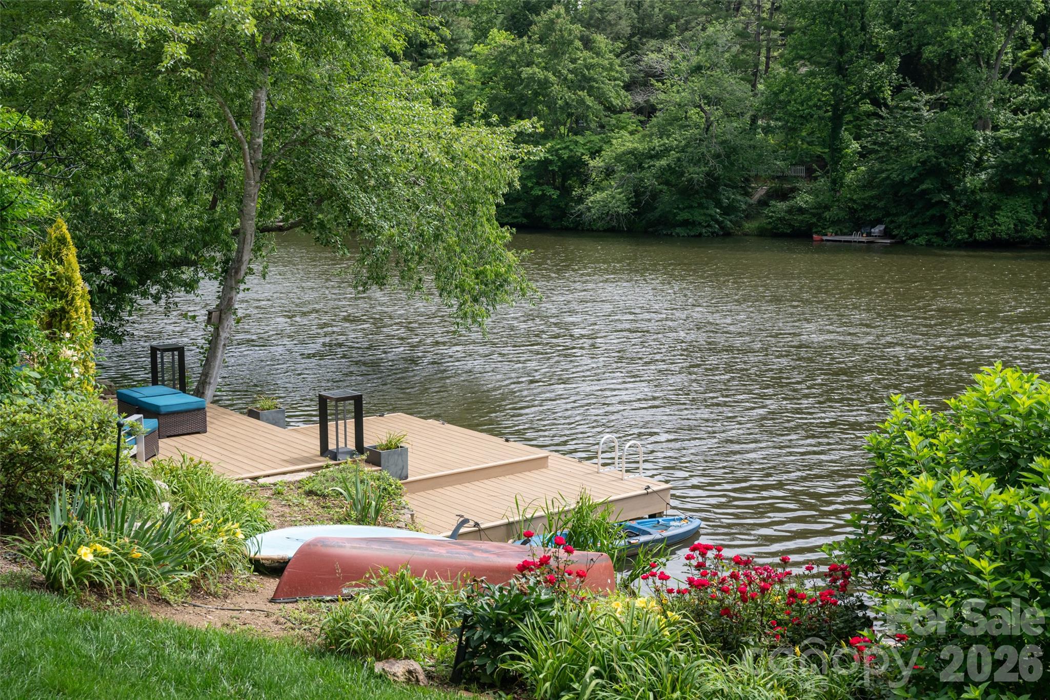 305 Lakewood Drive — Asheville