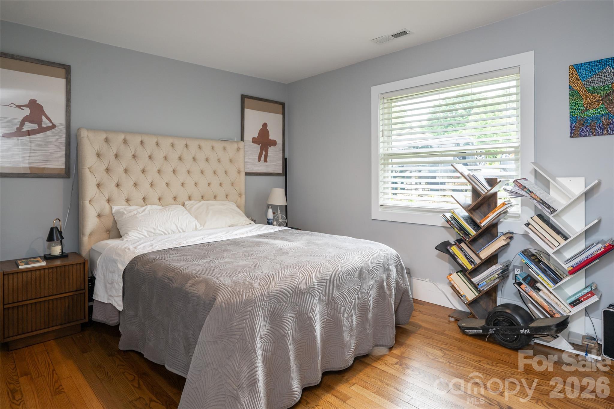 305 Lakewood Drive — Asheville