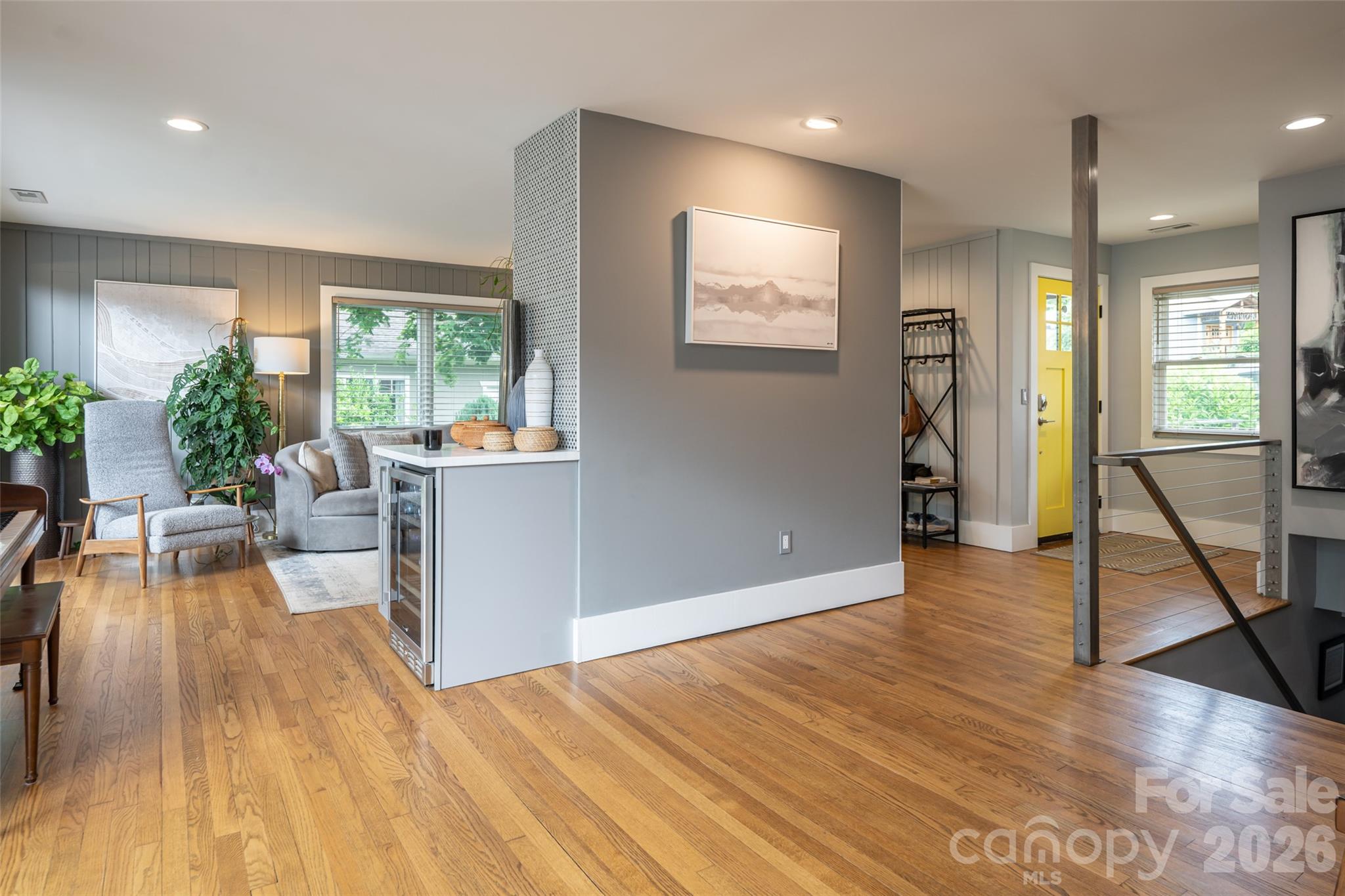 305 Lakewood Drive — Asheville
