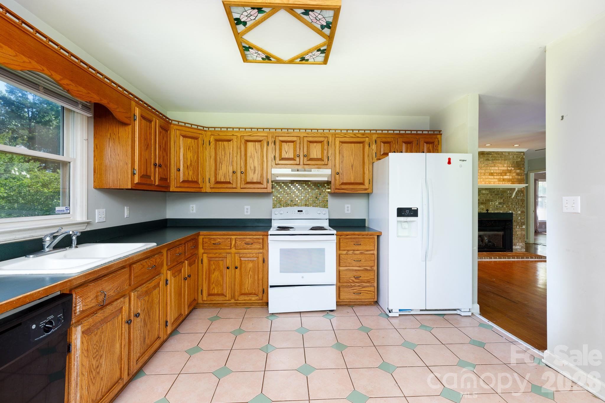 1933 Pleasant Road — Fort Mill