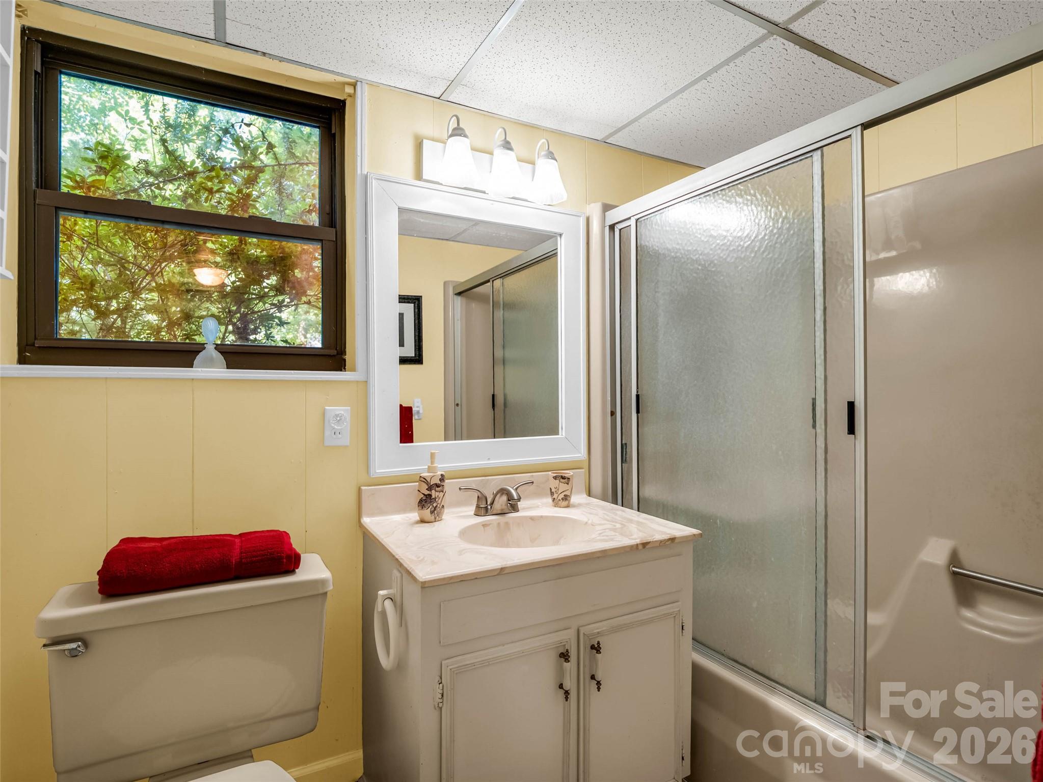 1208 Forest Lake Heights Drive — Nebo