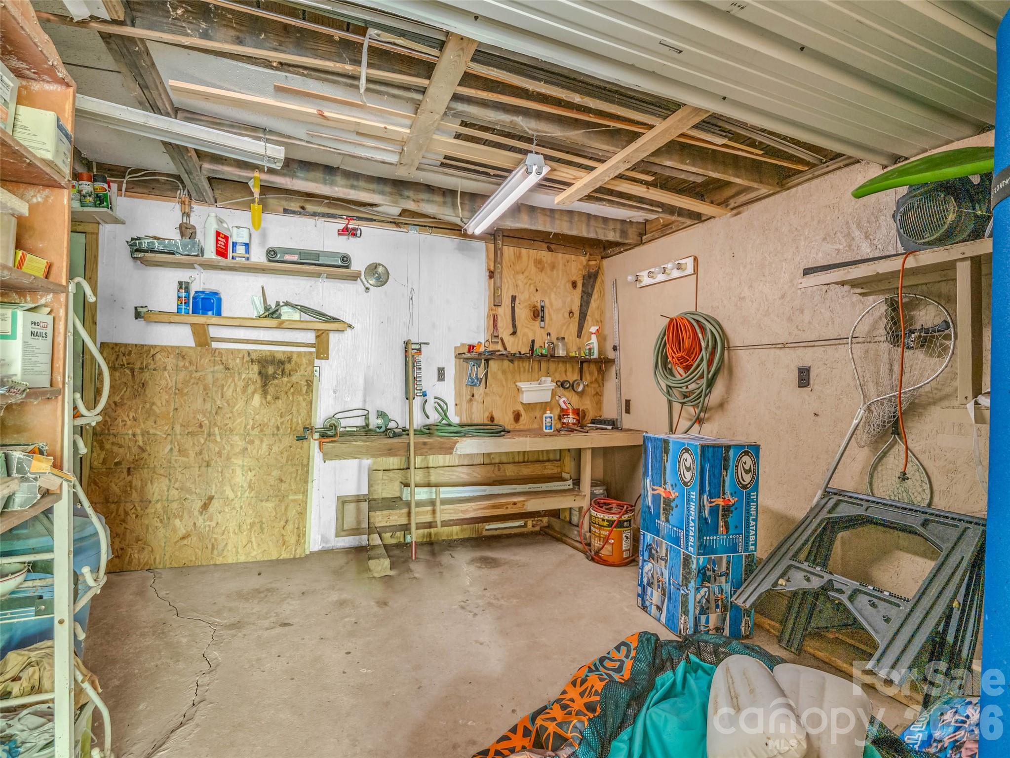 1208 Forest Lake Heights Drive — Nebo