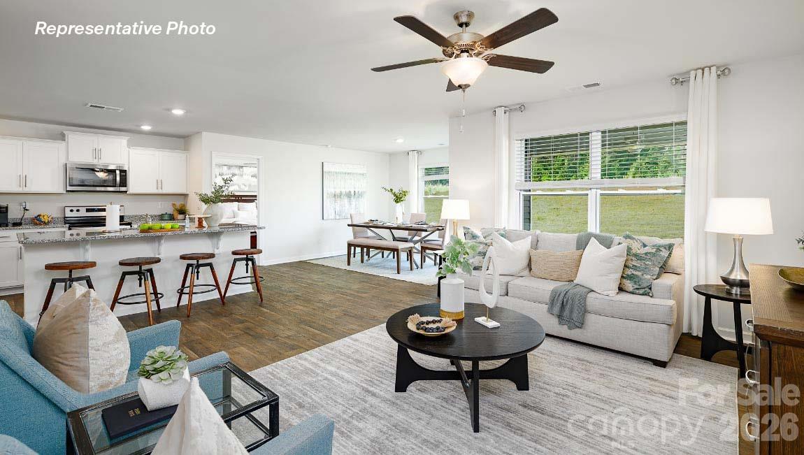 1012 Horizon Lane — Chester