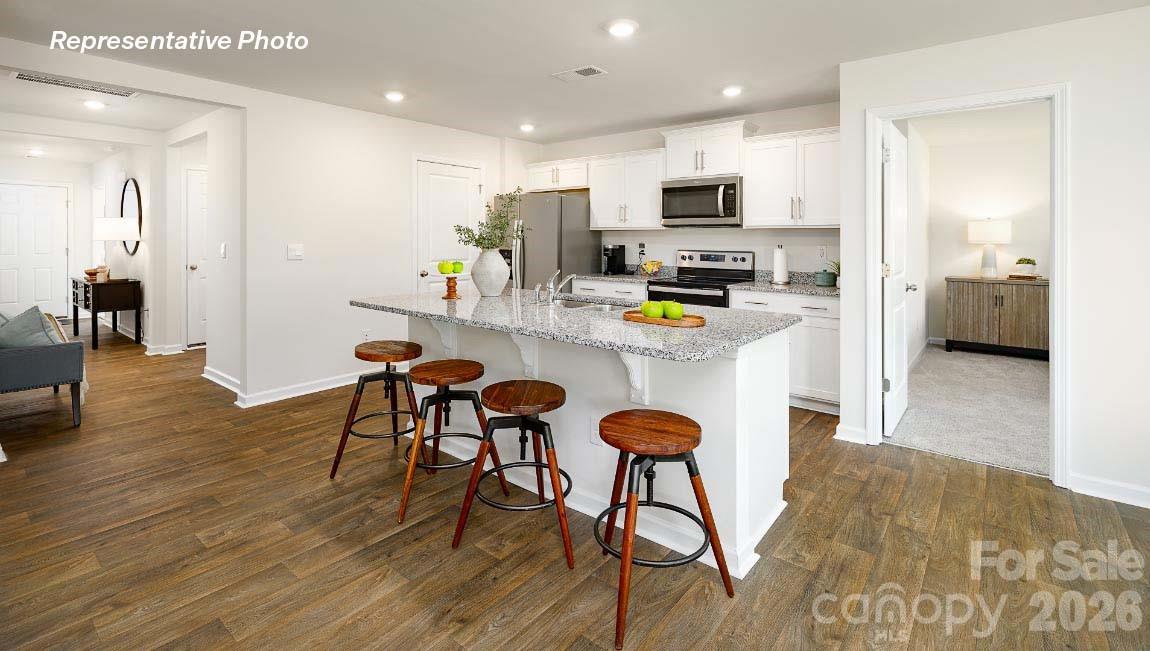1012 Horizon Lane — Chester