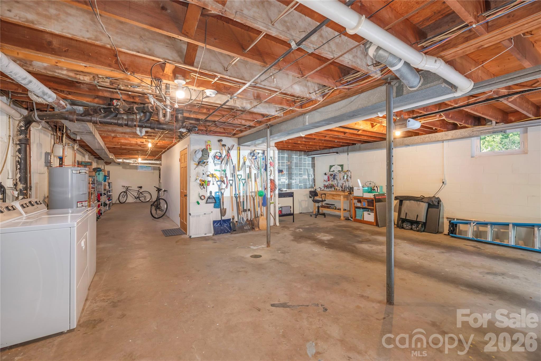 90 Bell Road — Asheville