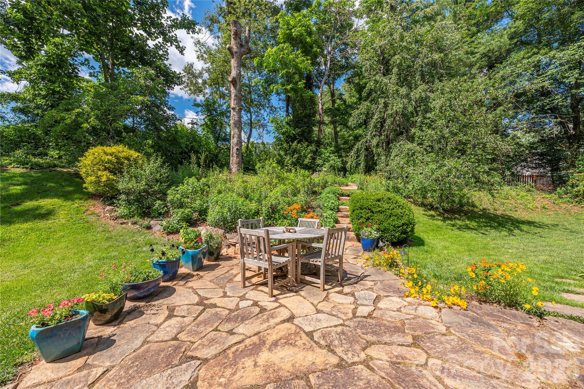 90 Bell Road — Asheville