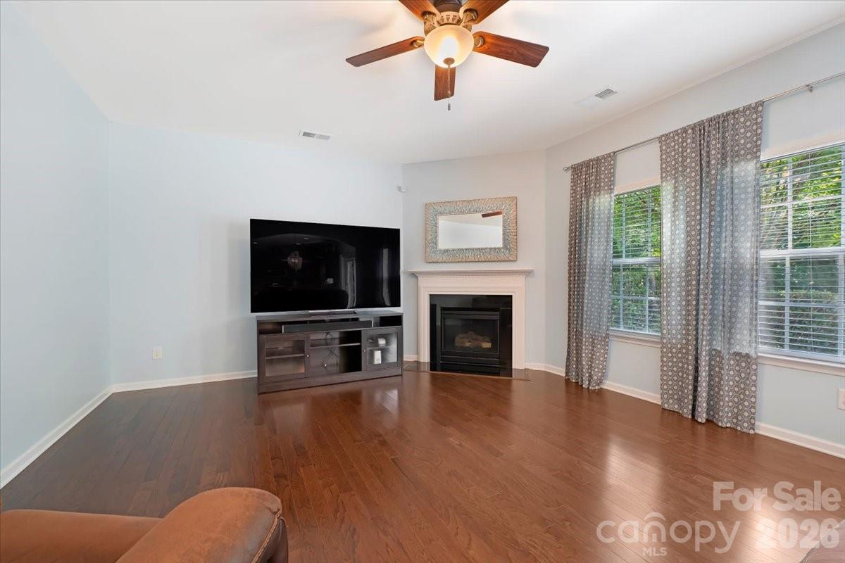 9718 Loughlin Lane — Charlotte