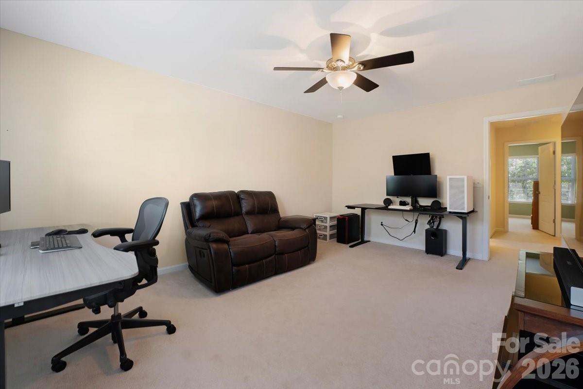 9718 Loughlin Lane — Charlotte