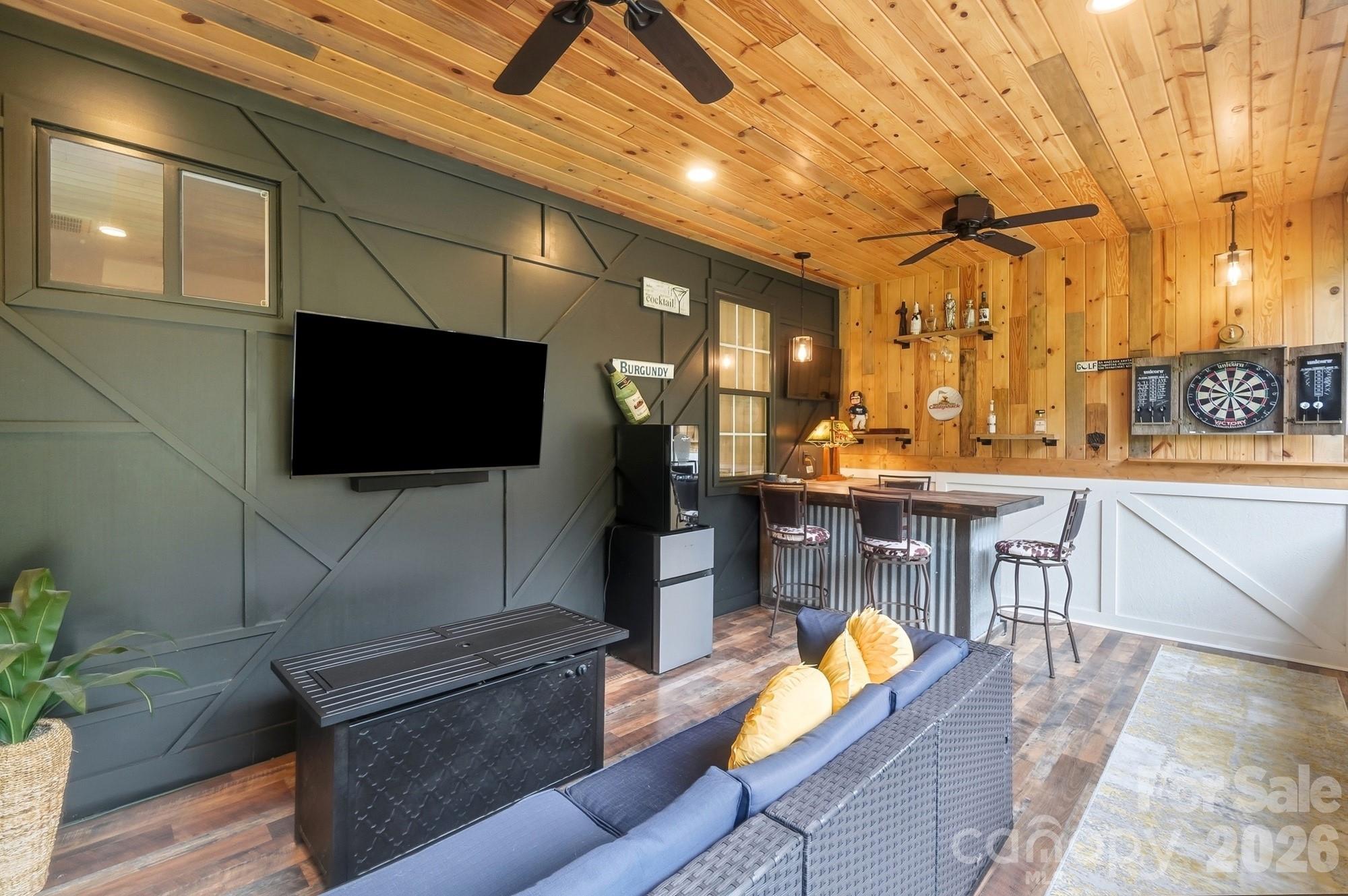 1424 Ridge Haven Road — Waxhaw