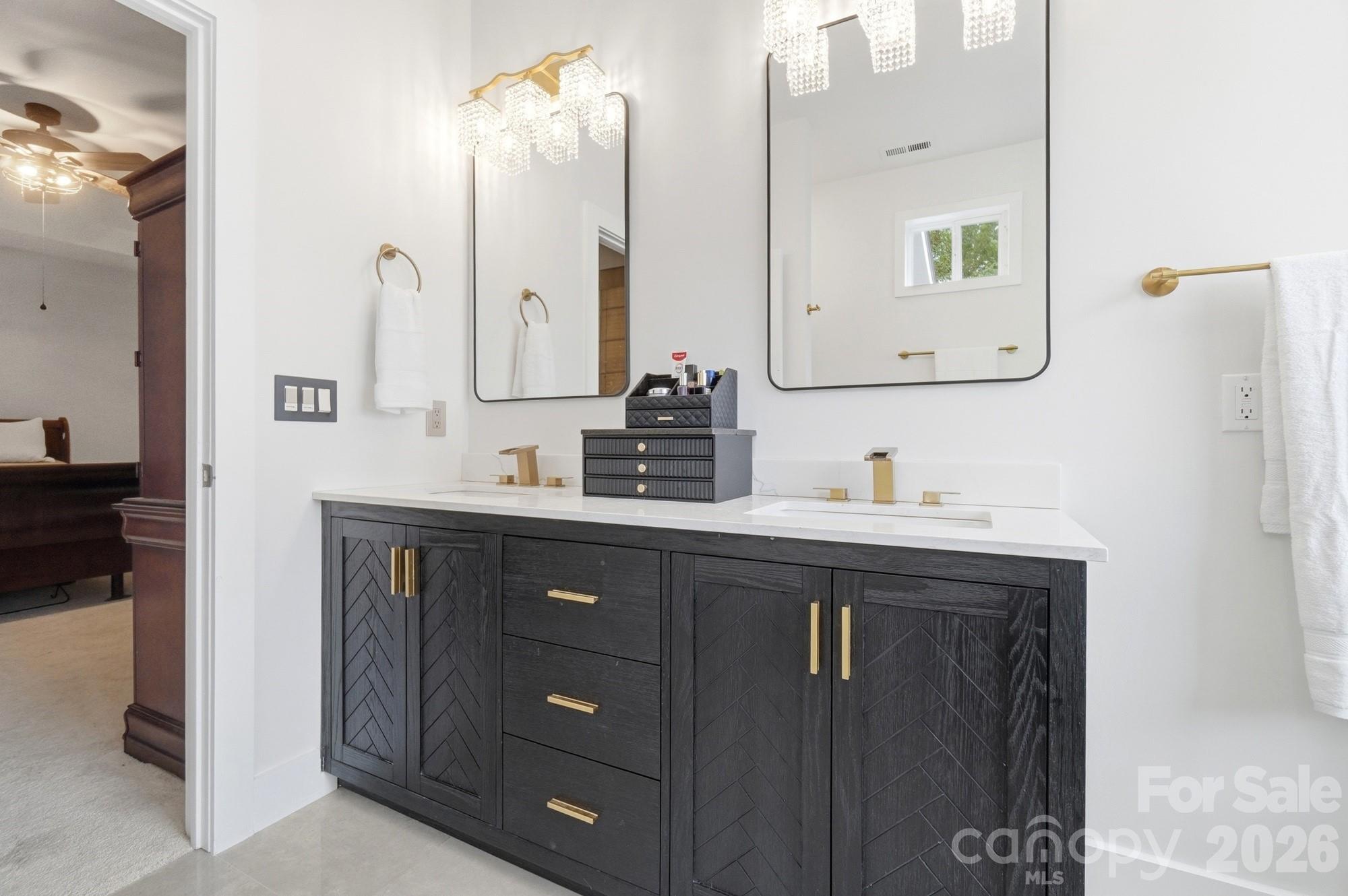 1424 Ridge Haven Road — Waxhaw