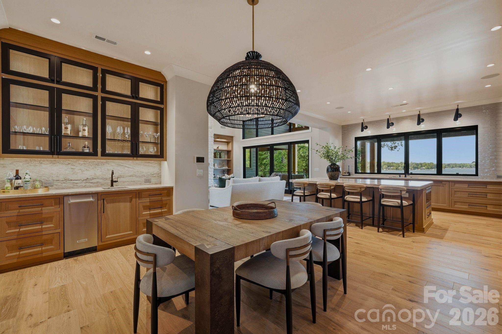5915 Kiowa Road — Clover