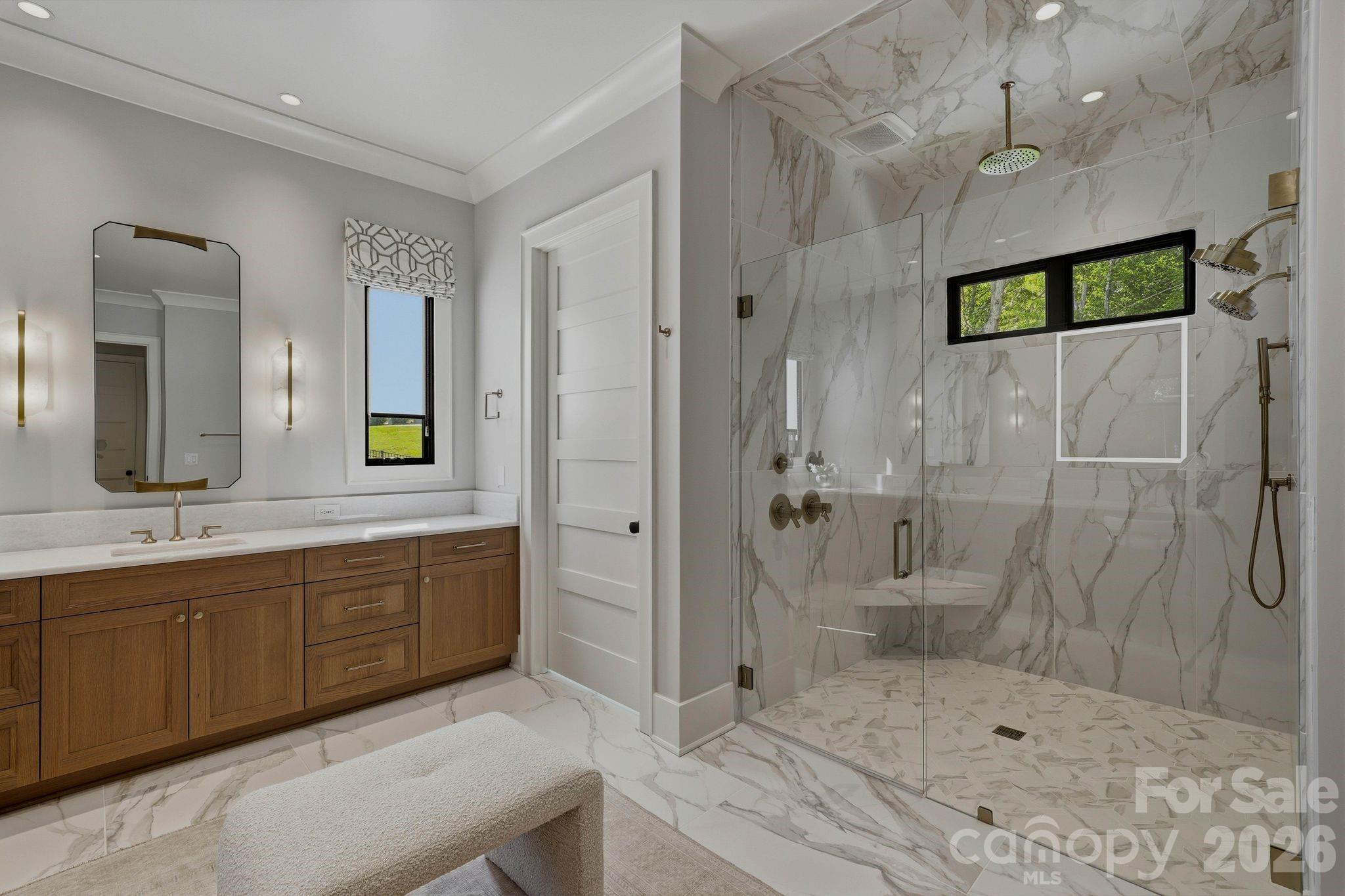 5915 Kiowa Road — Clover