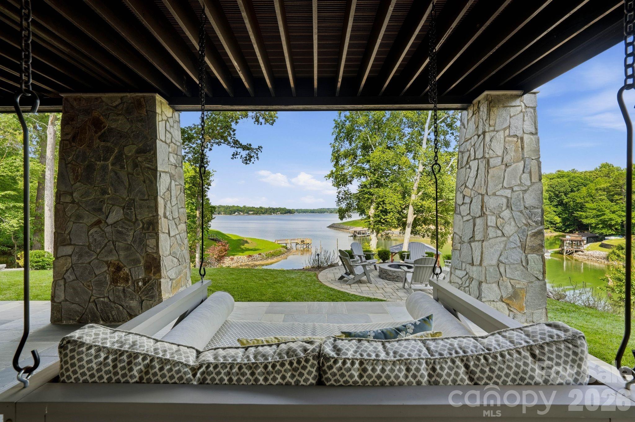 5915 Kiowa Road — Clover
