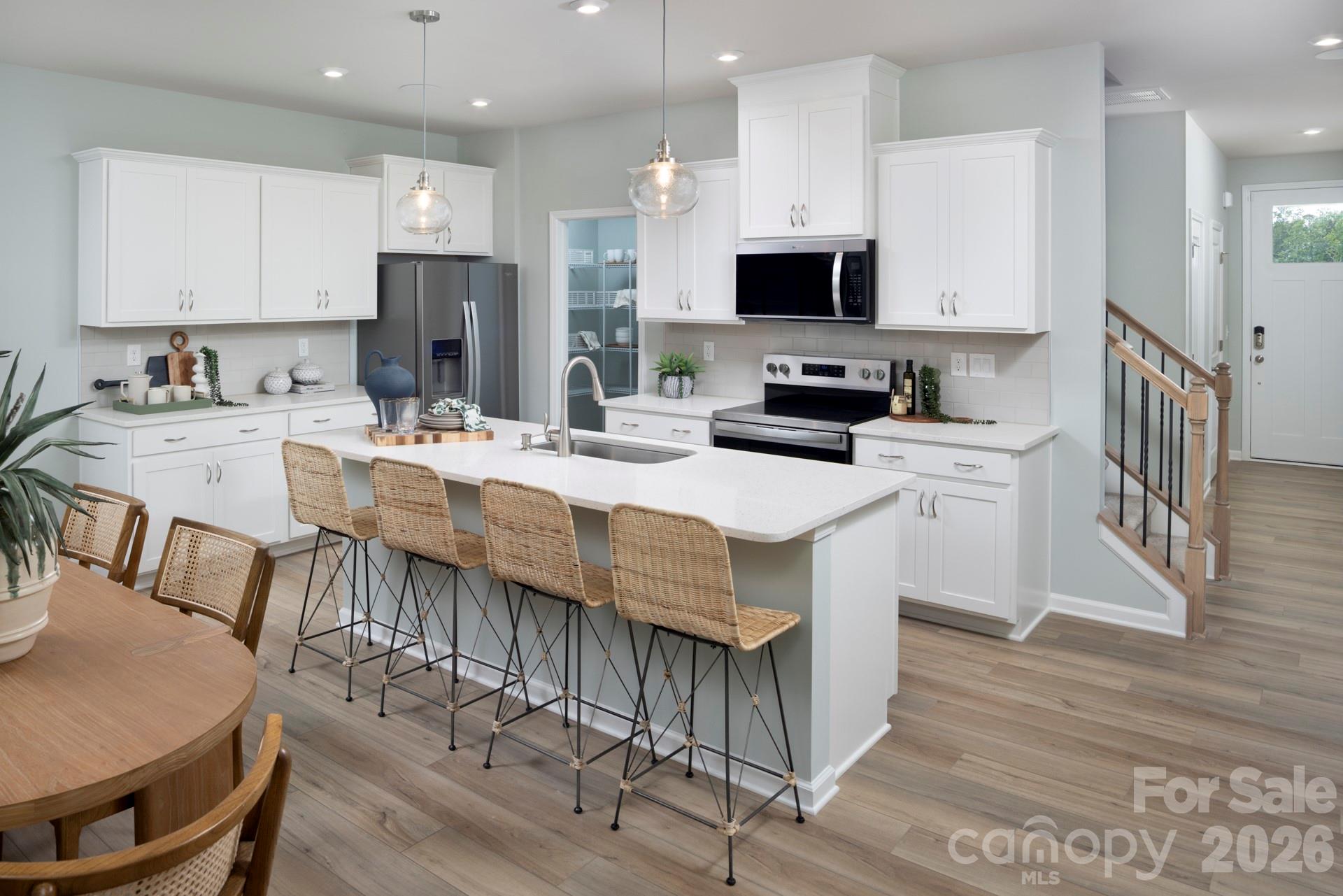 1312 Vibrant Road — Charlotte