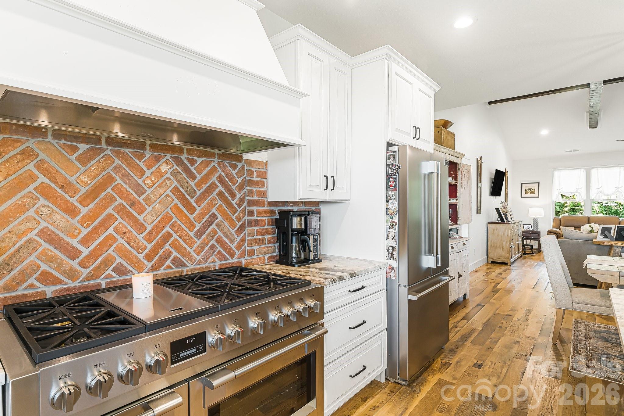 615 Don Felmet Road — Marshall