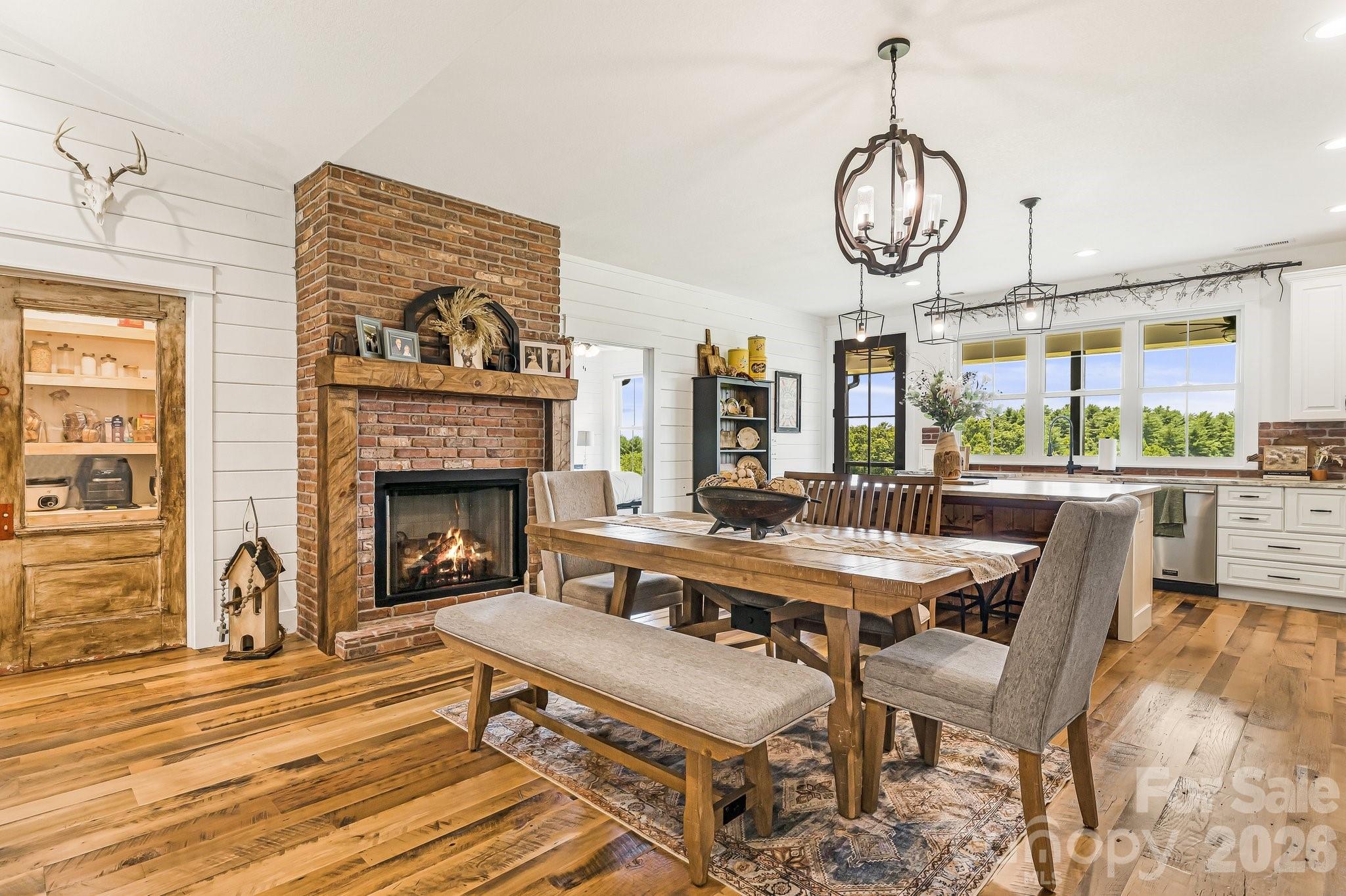 615 Don Felmet Road — Marshall