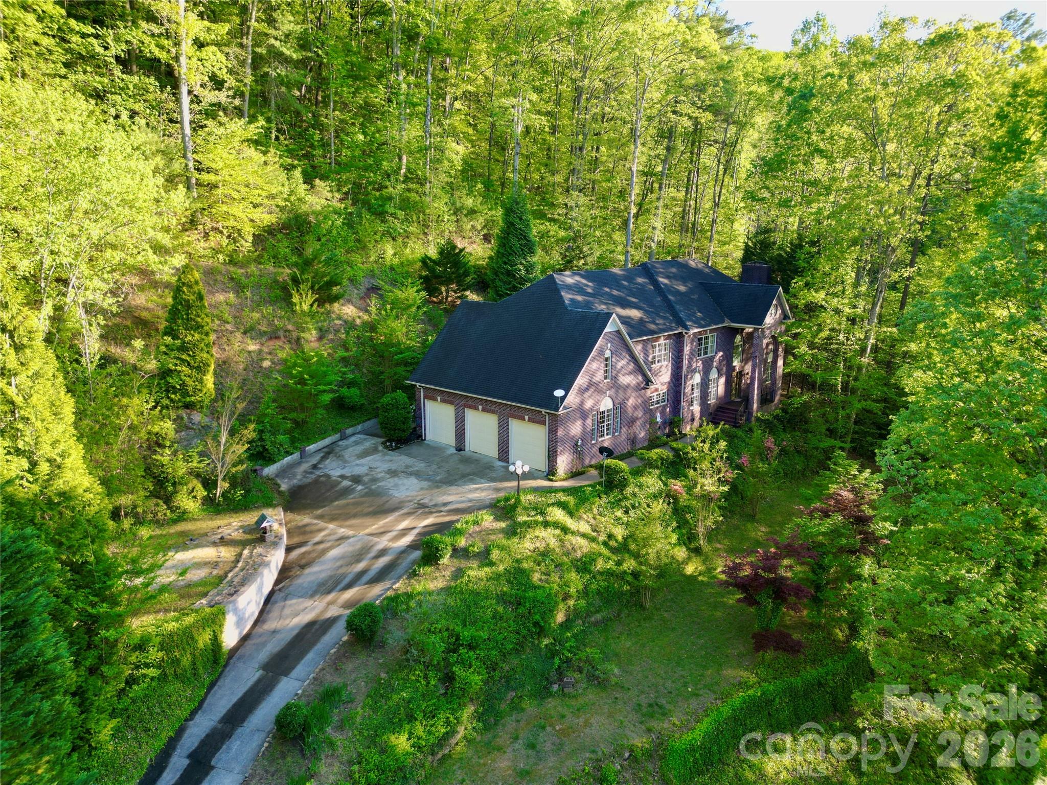 2983 Rockwood Drive — Lenoir