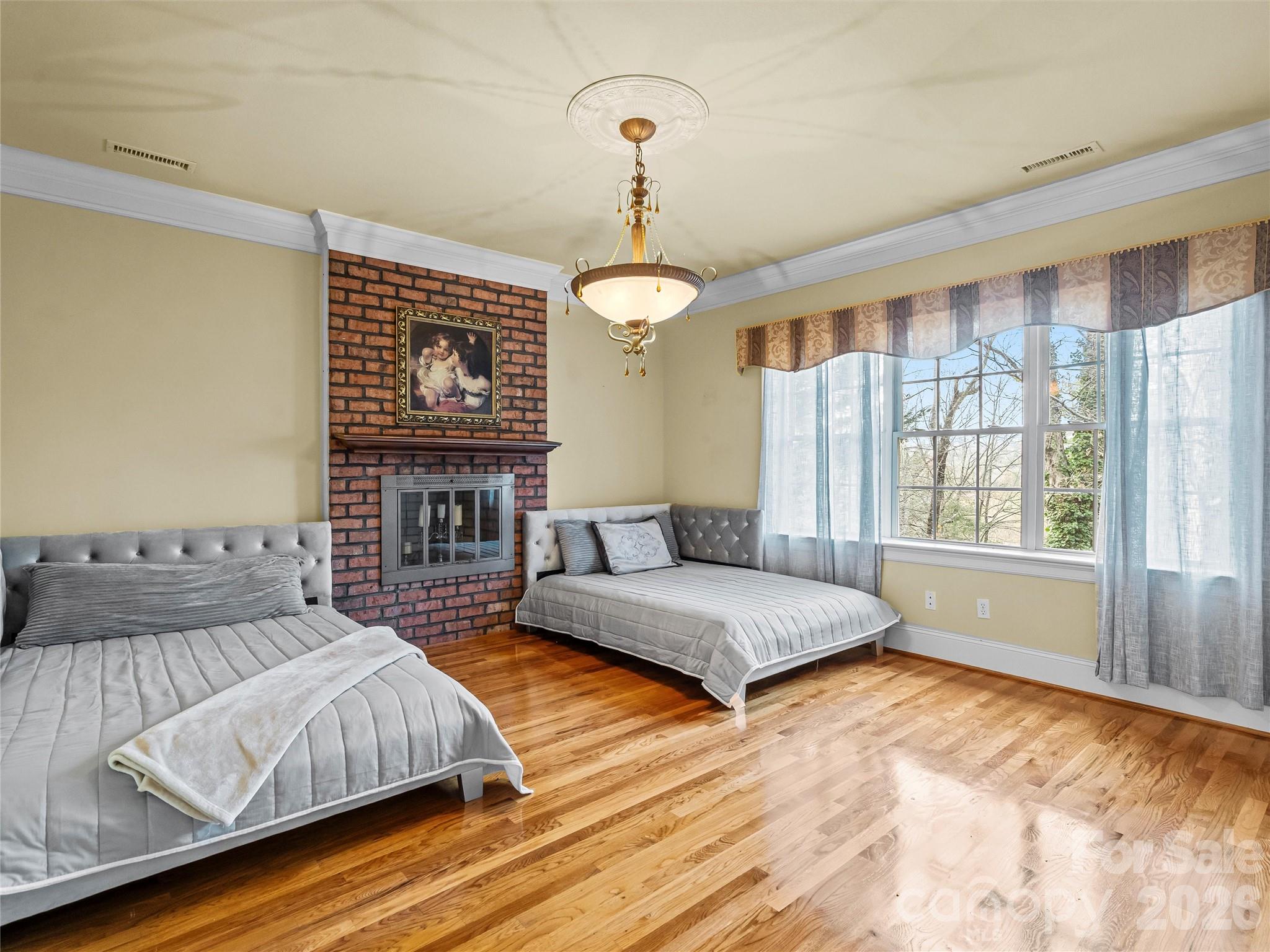2983 Rockwood Drive — Lenoir