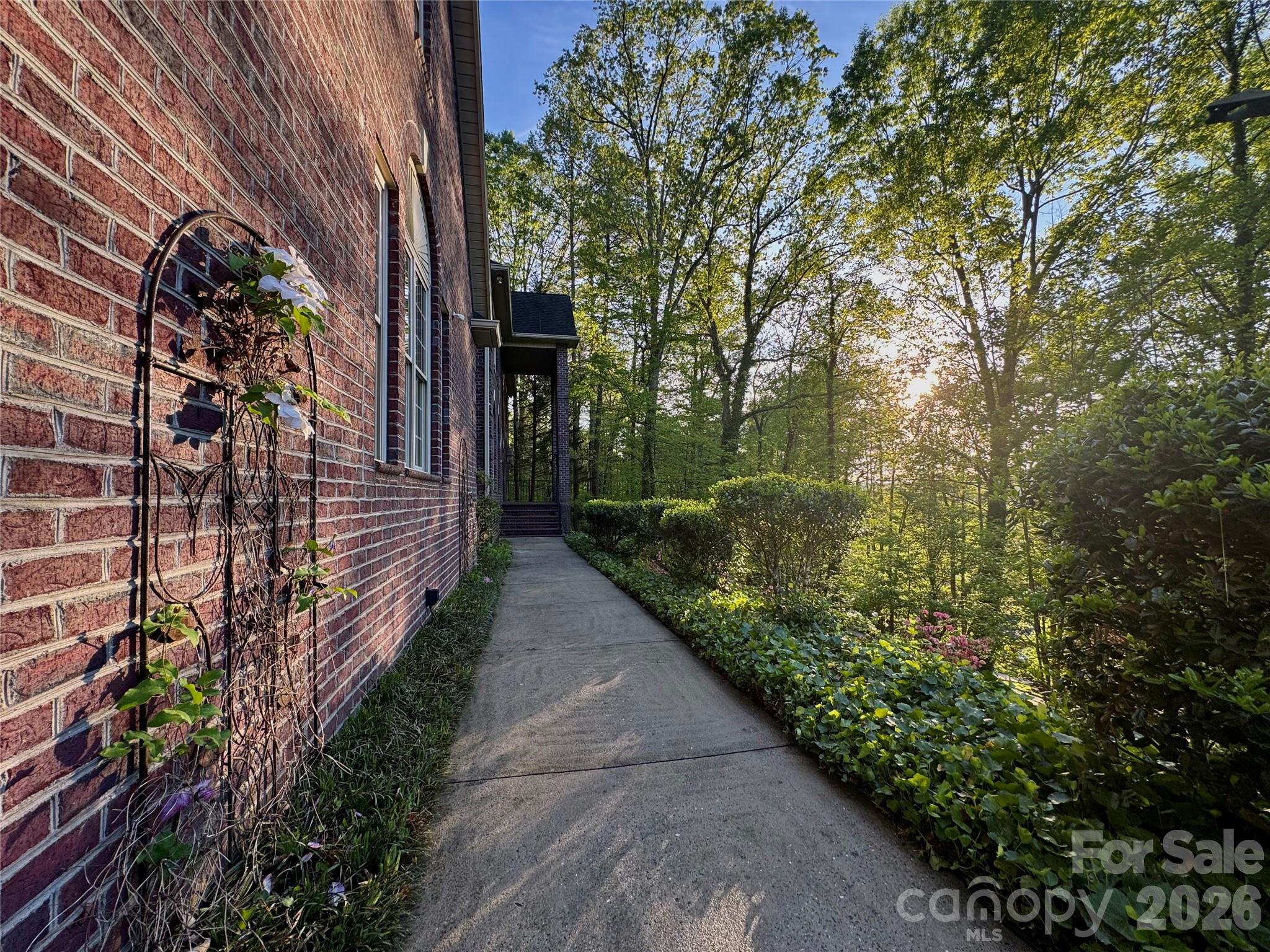 2983 Rockwood Drive — Lenoir