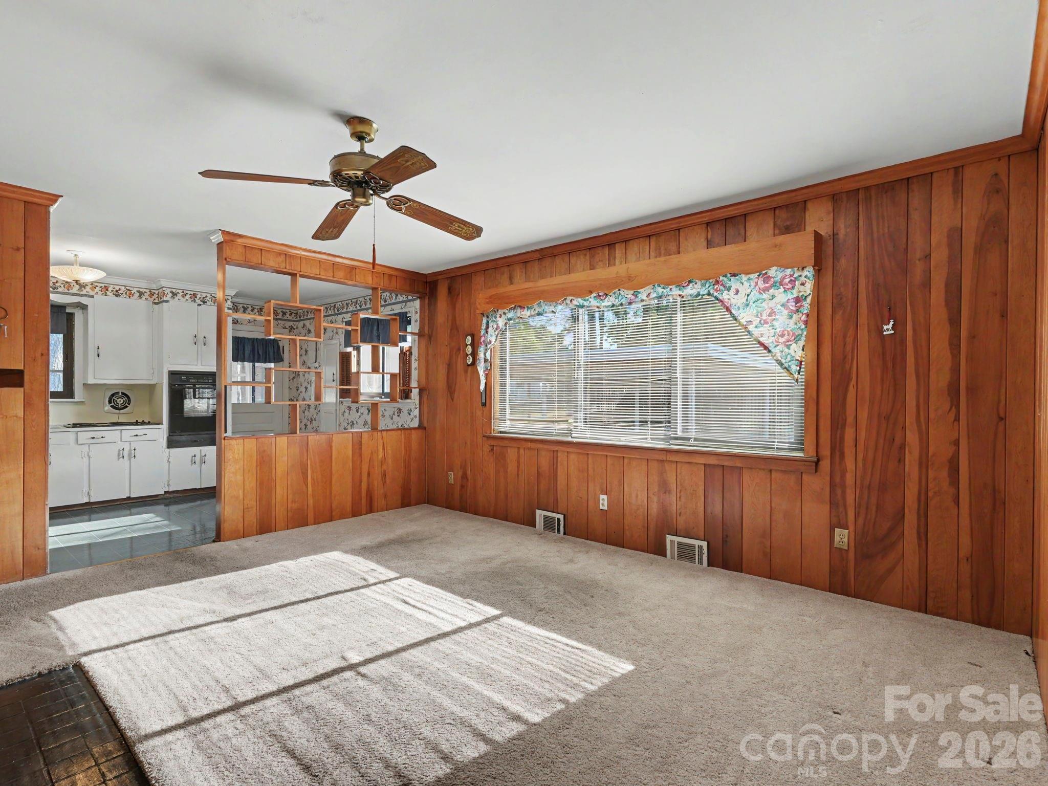 1006 S Main Street — Landis