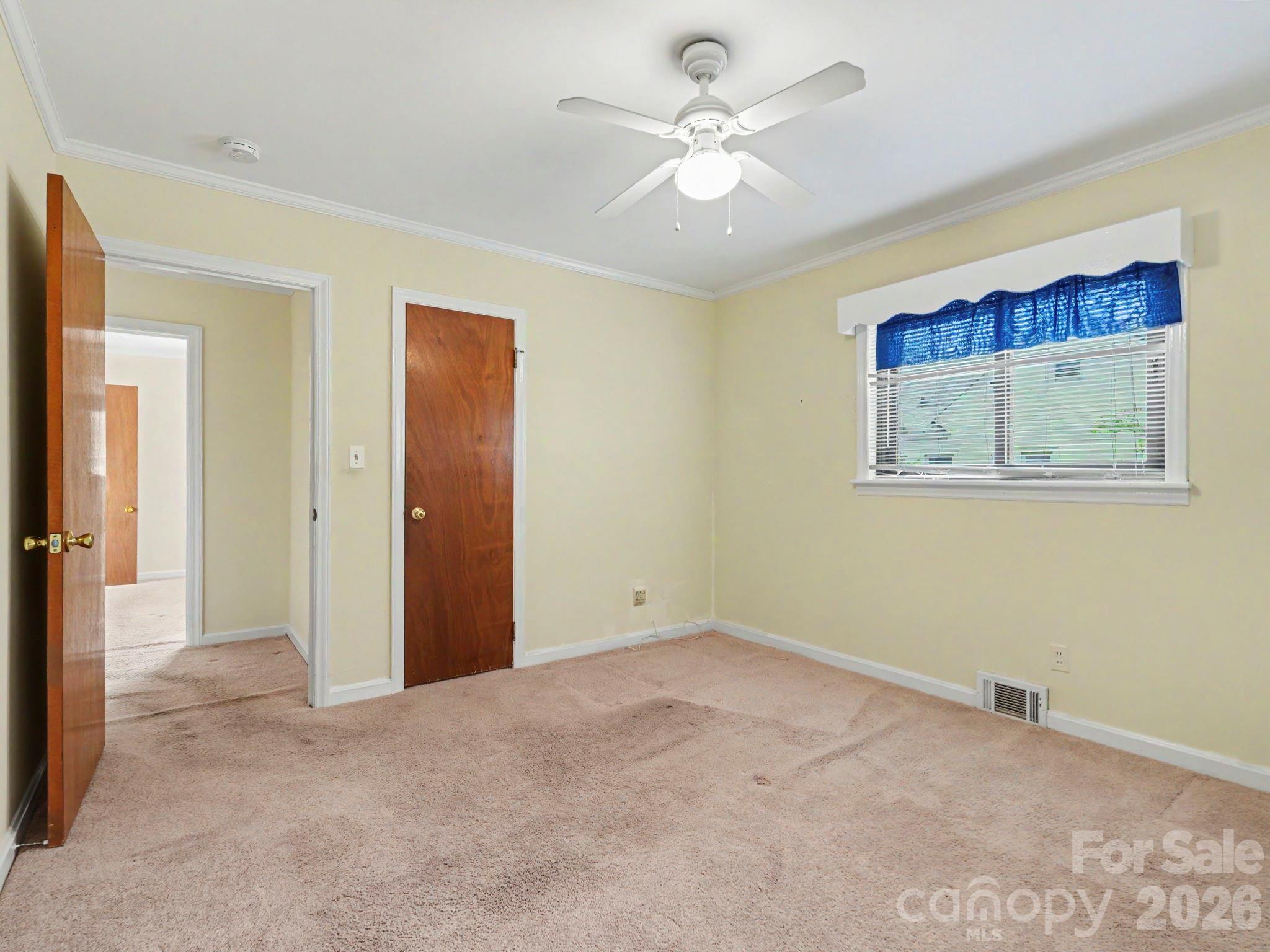 1006 S Main Street — Landis