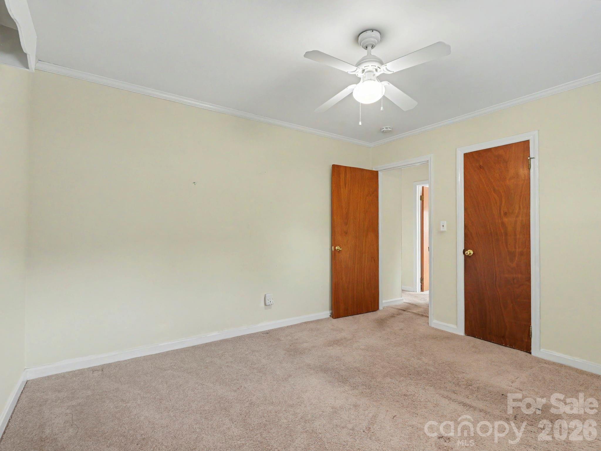 1006 S Main Street — Landis