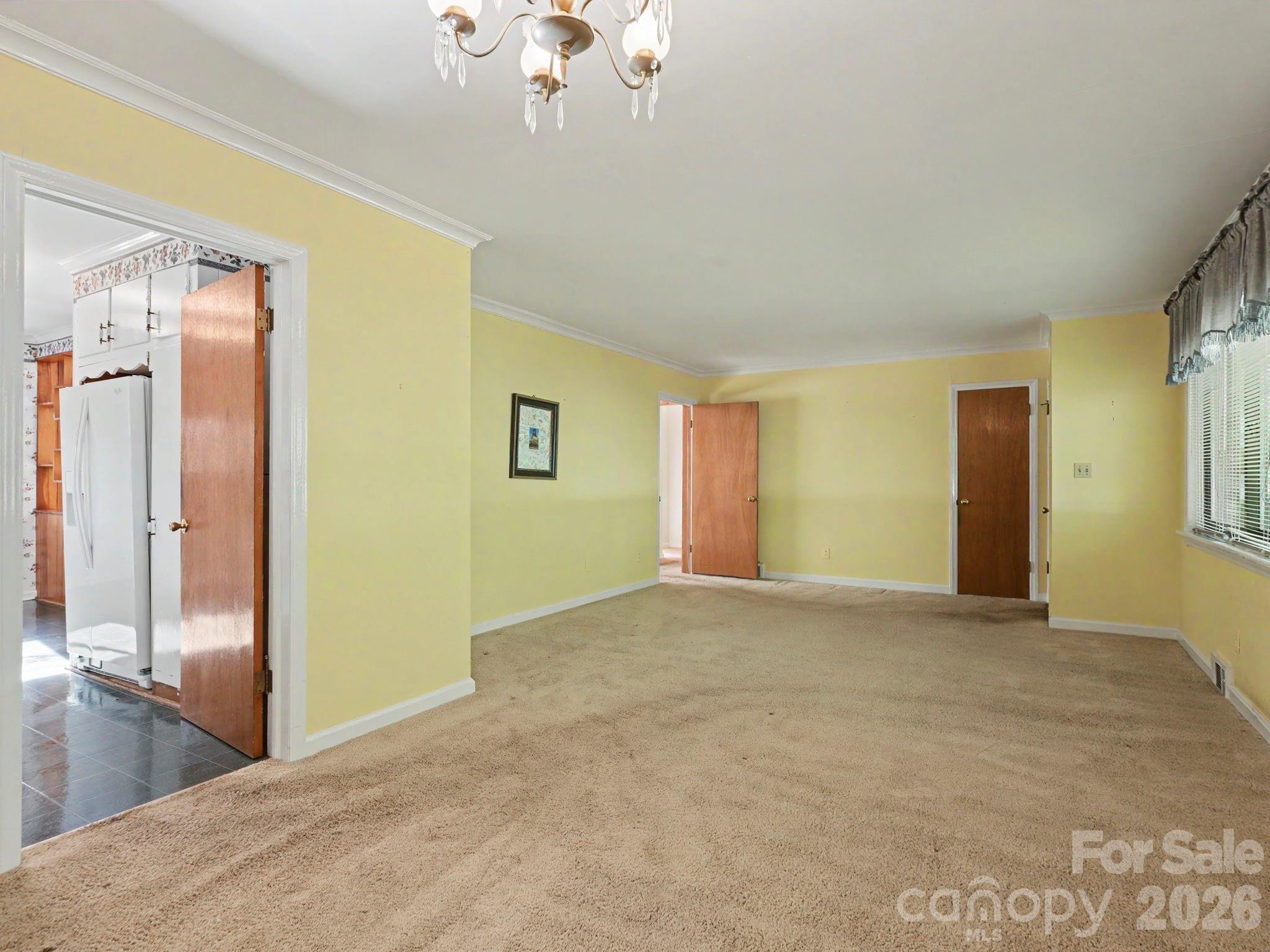1006 S Main Street — Landis