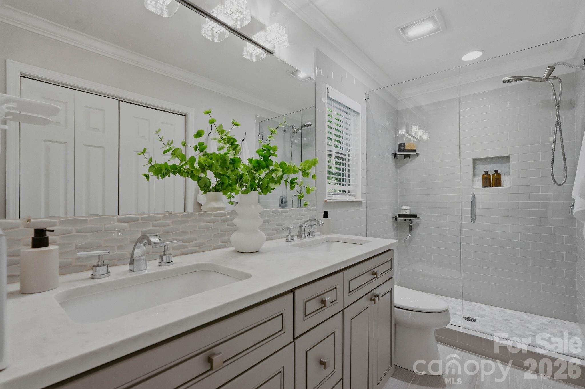 6109 Kingstree Drive — Charlotte