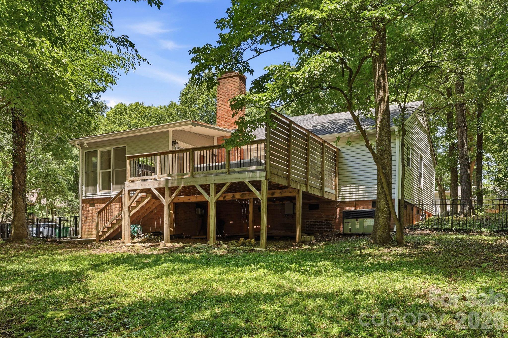 6109 Kingstree Drive — Charlotte