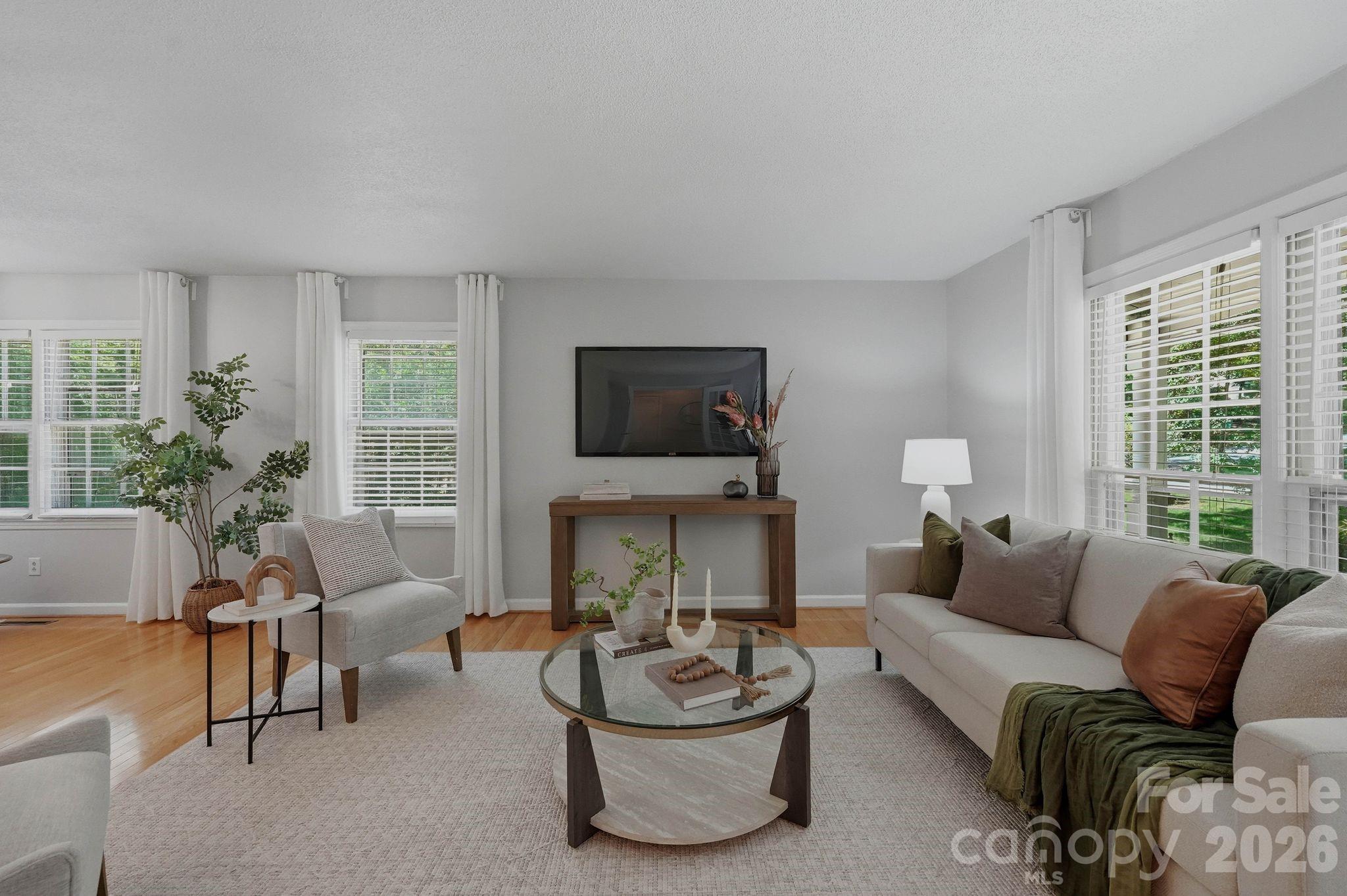 6109 Kingstree Drive — Charlotte