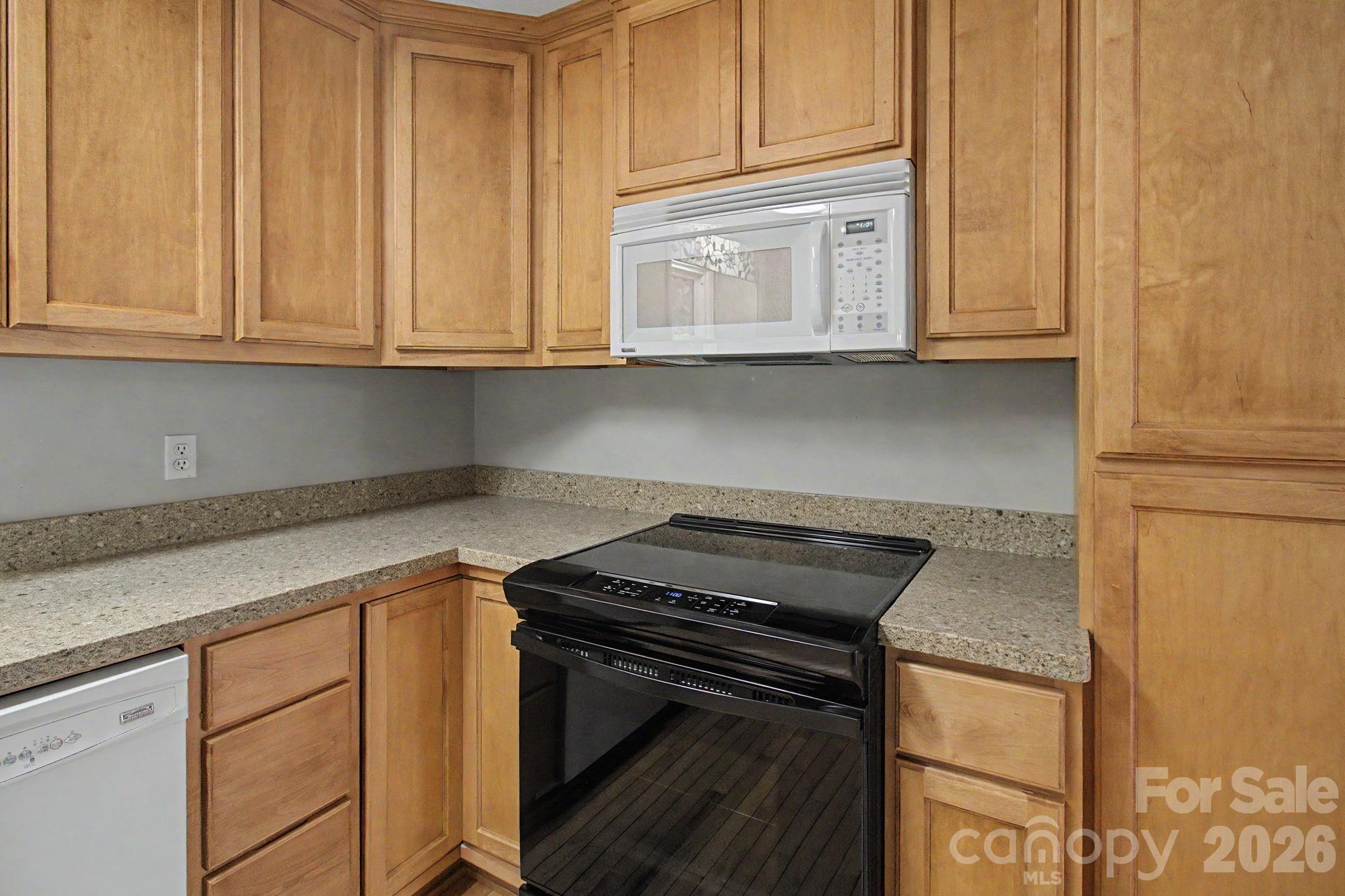 22 Mayfair Drive — Candler