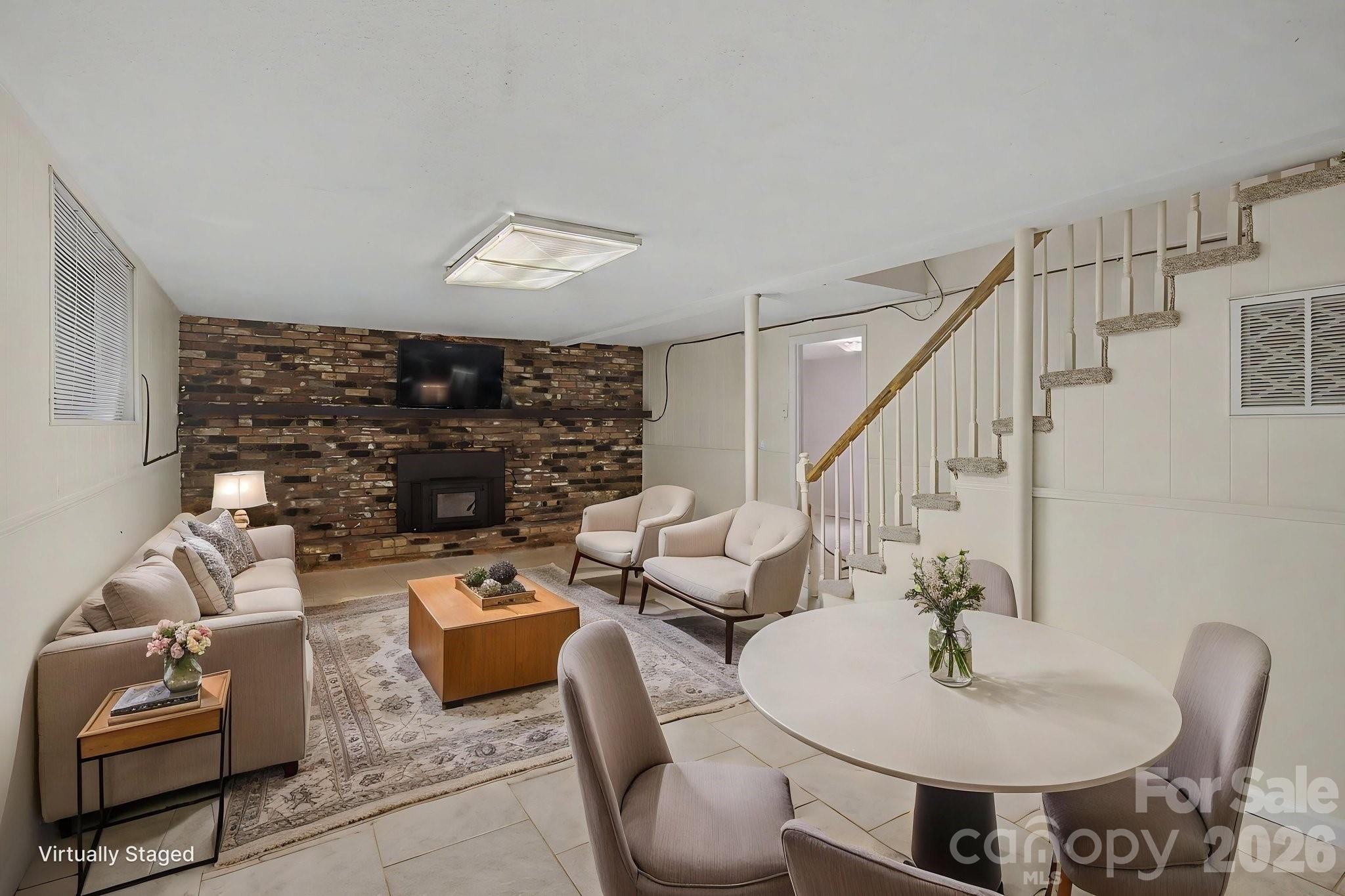 22 Mayfair Drive — Candler