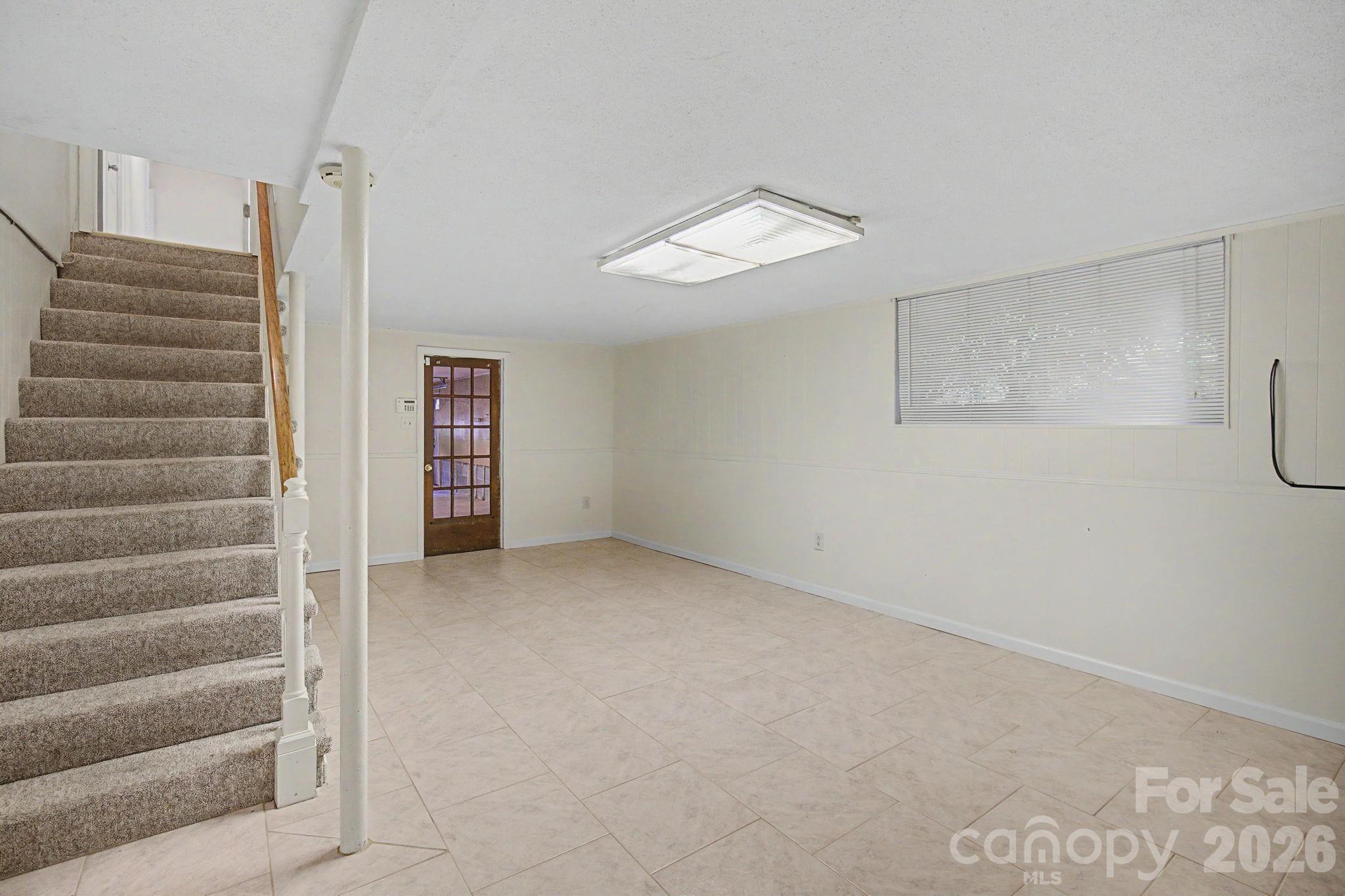 22 Mayfair Drive — Candler