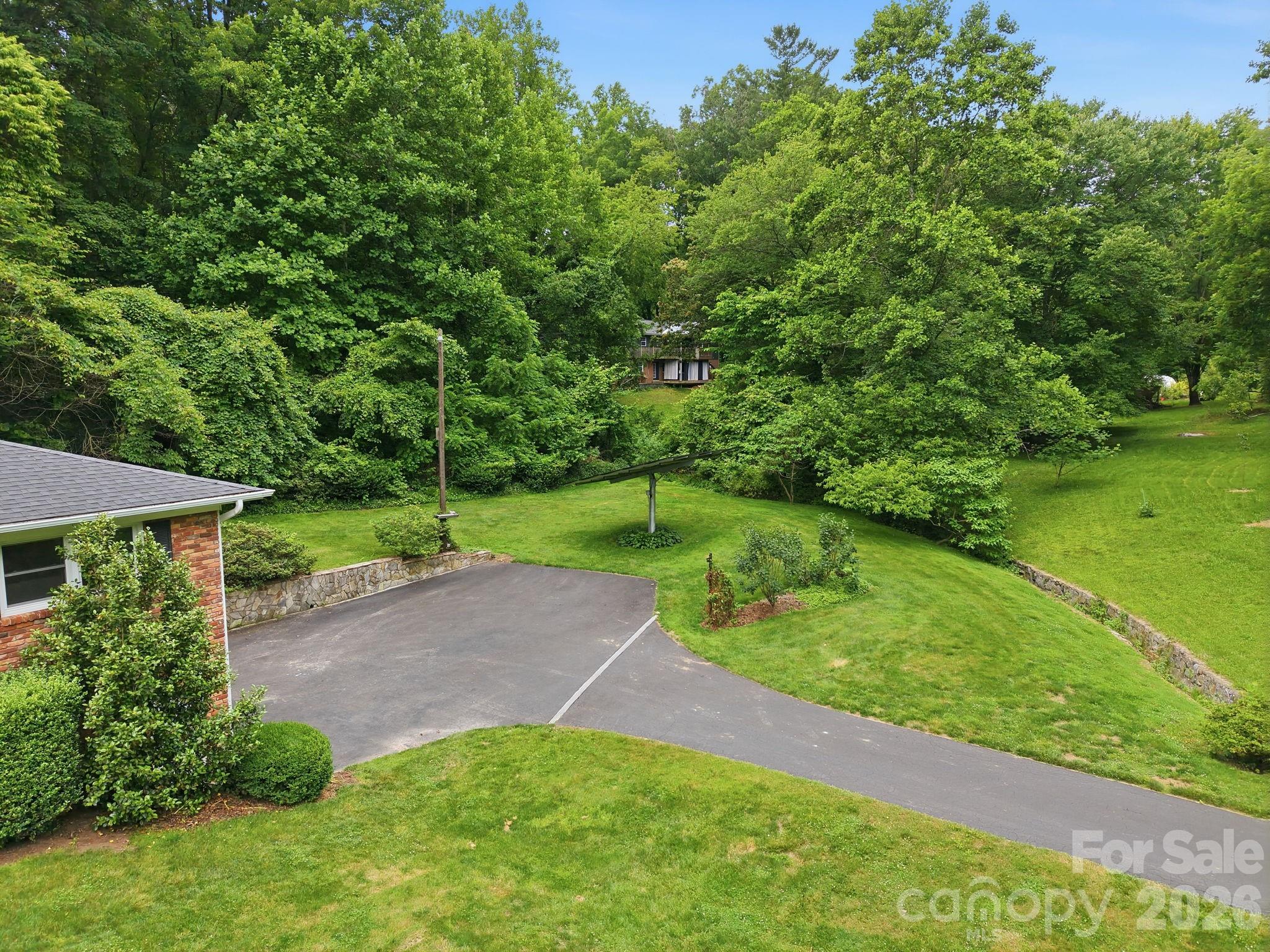 22 Mayfair Drive — Candler