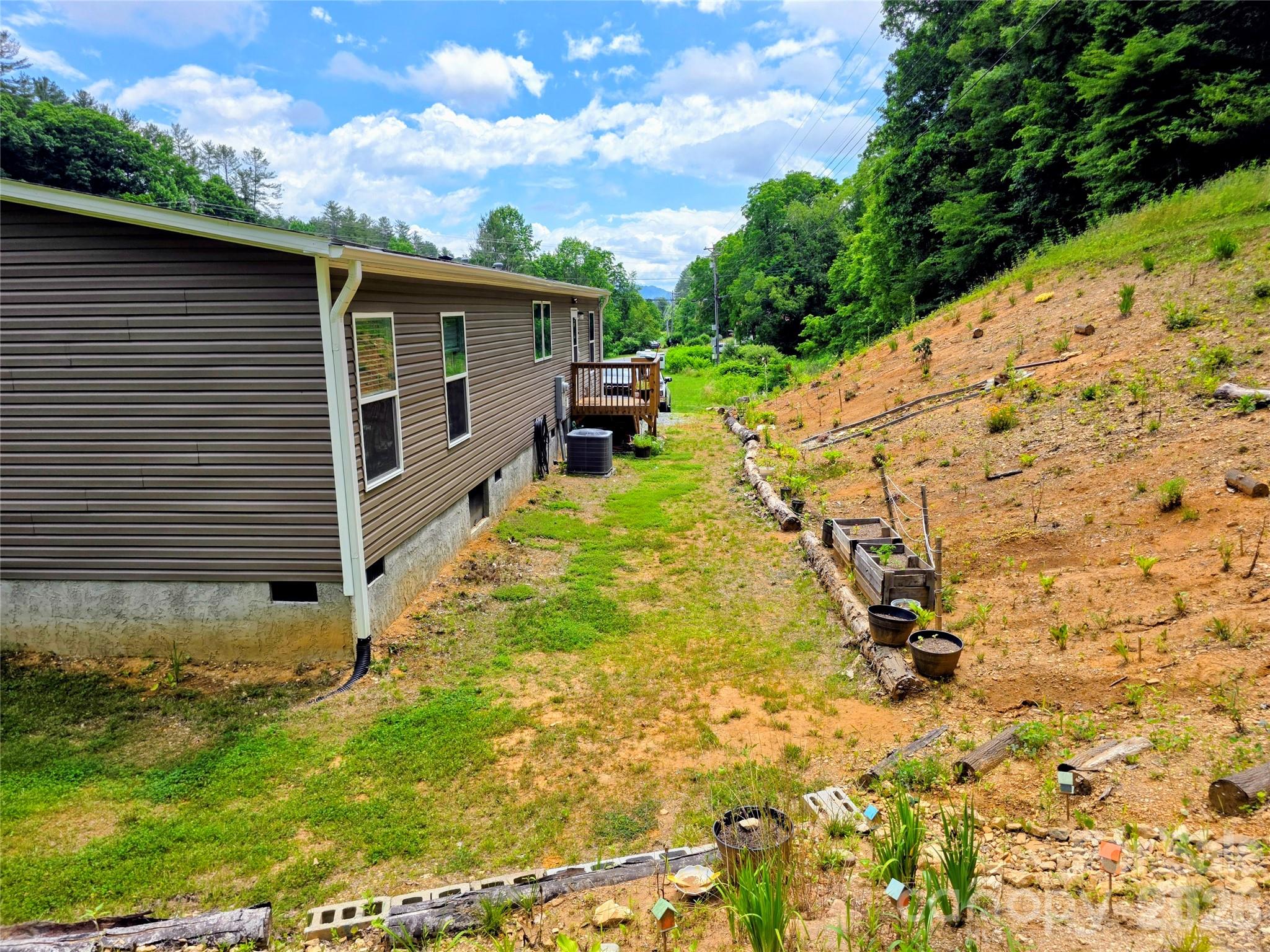 30 Evergreen Road — Burnsville