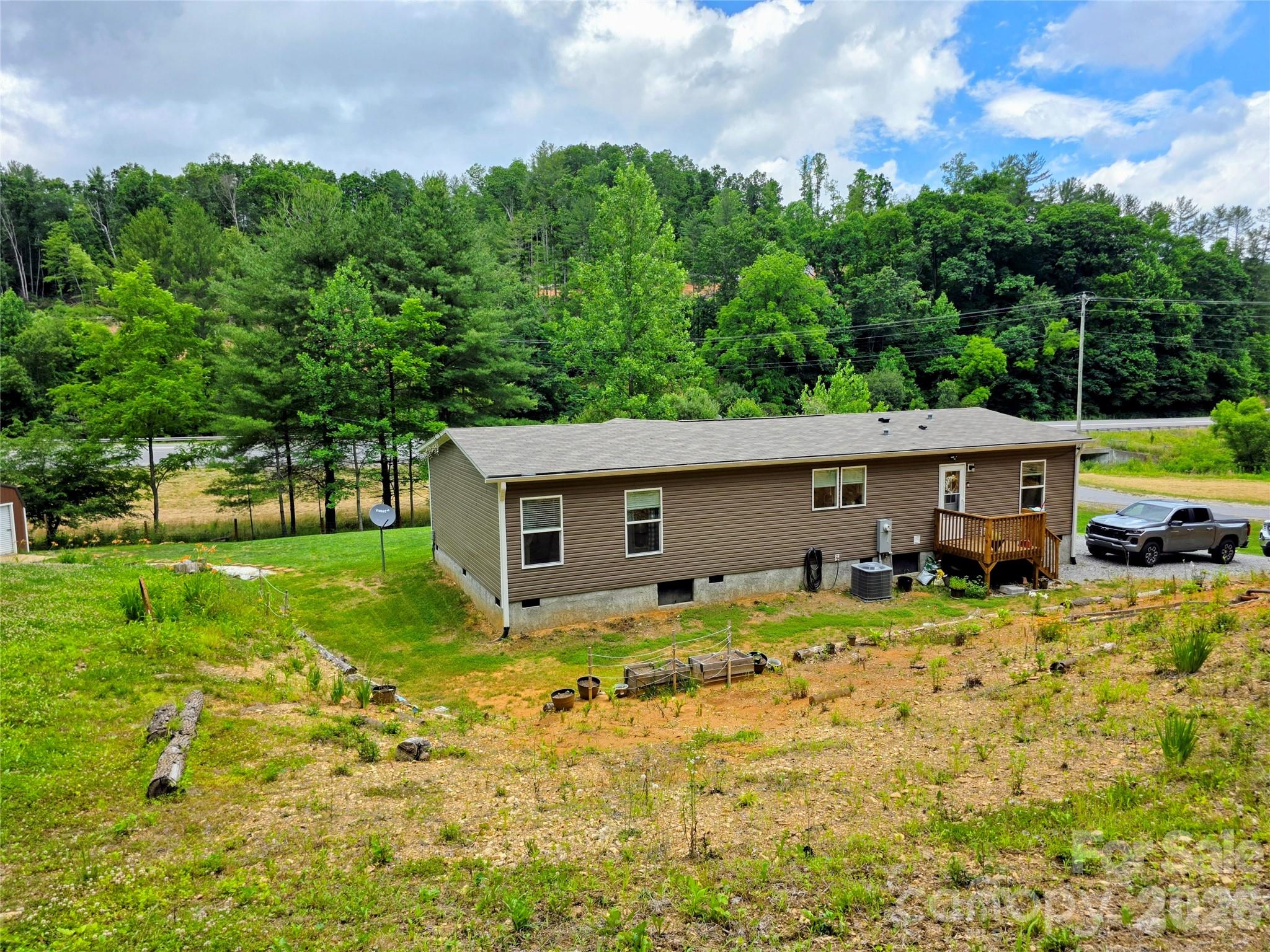 30 Evergreen Road — Burnsville