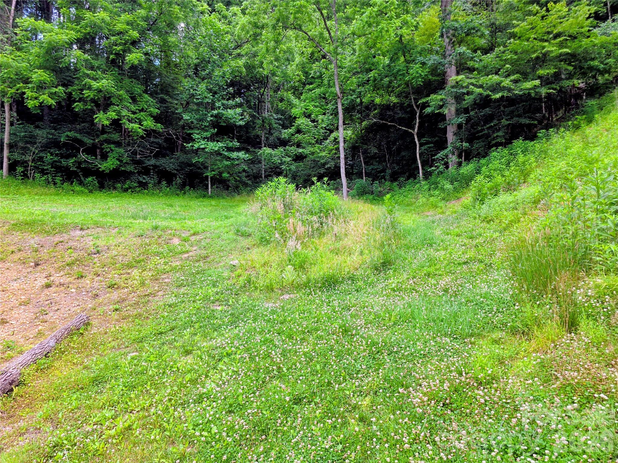 30 Evergreen Road — Burnsville