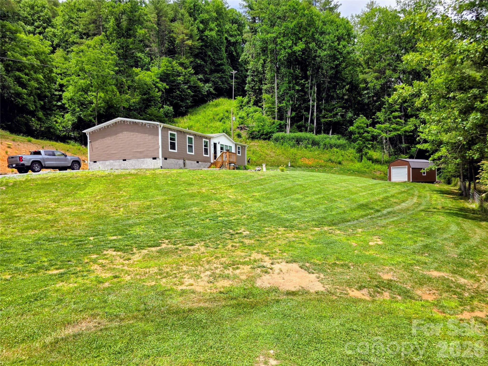 30 Evergreen Road — Burnsville