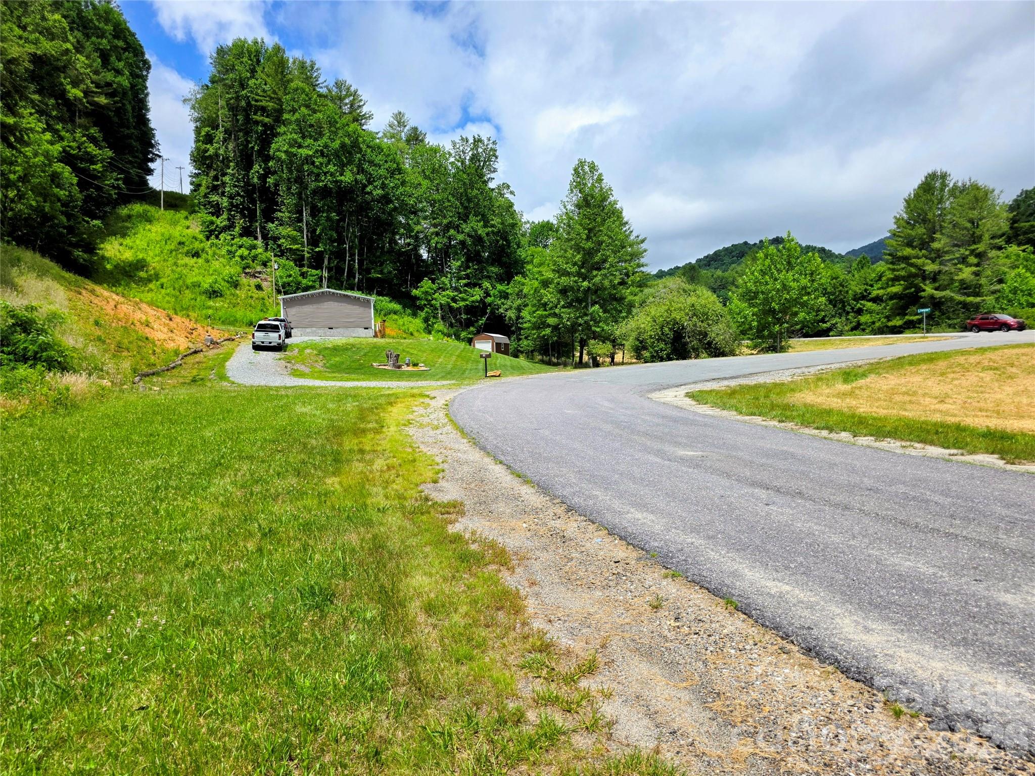 30 Evergreen Road — Burnsville
