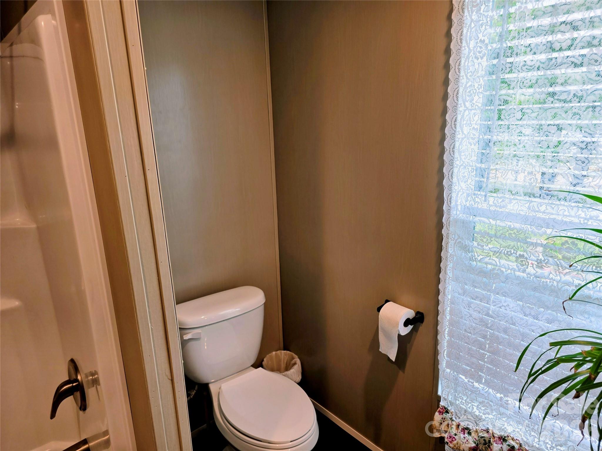 30 Evergreen Road — Burnsville