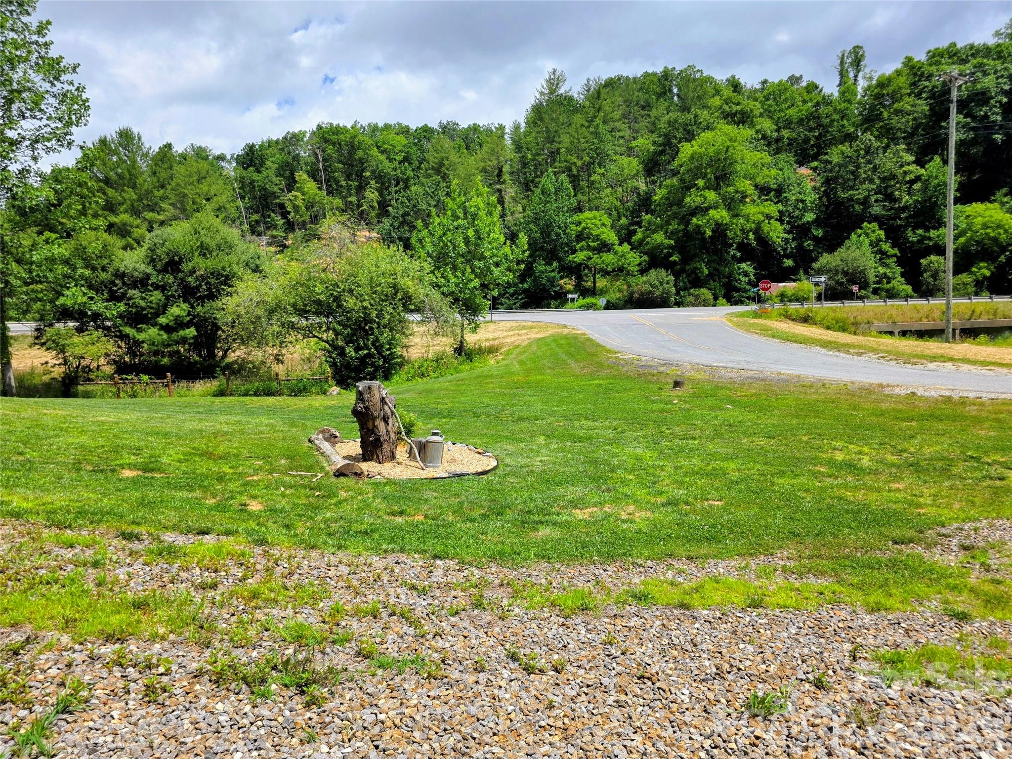 30 Evergreen Road — Burnsville