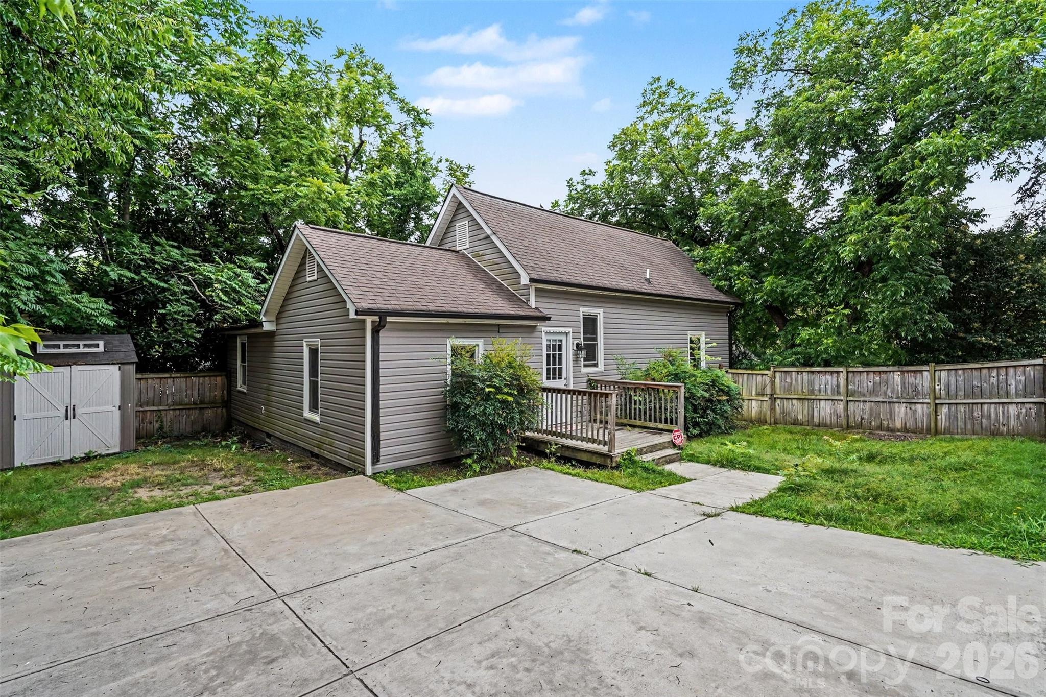80 Kerr Street NW — Concord