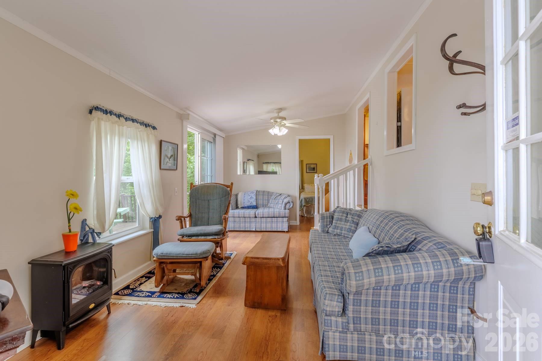 1680 Williamson Road — Whittier